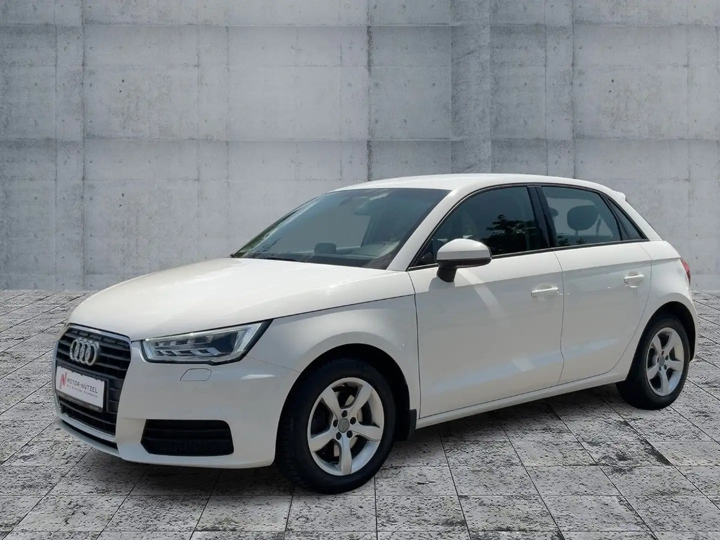 Audi A1 1.4 TFSI S-TR BI-XEN+SHZ+KLIMA+16" Wit - 2