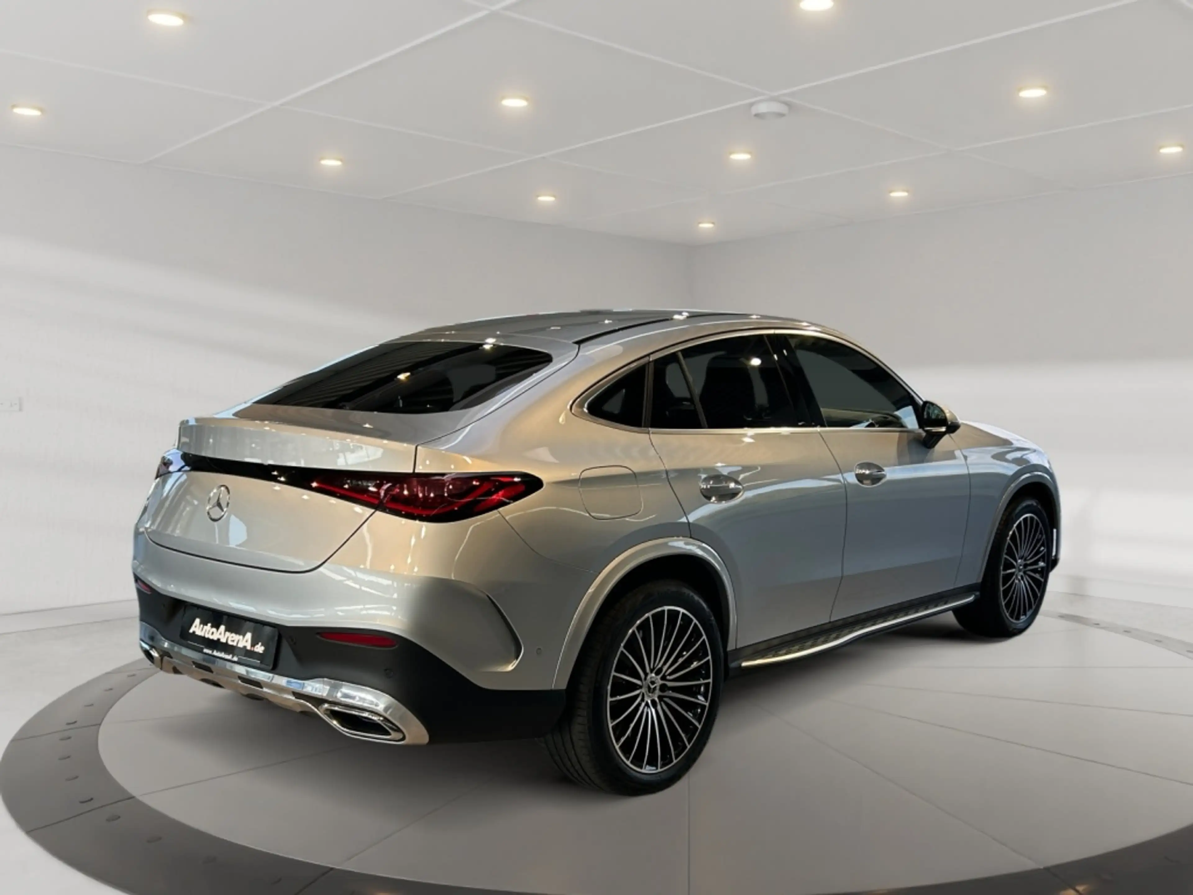Mercedes-Benz GLC 300 de 4matic Coupe AMG AMG+MBUX+Burm+AHK — photo 4