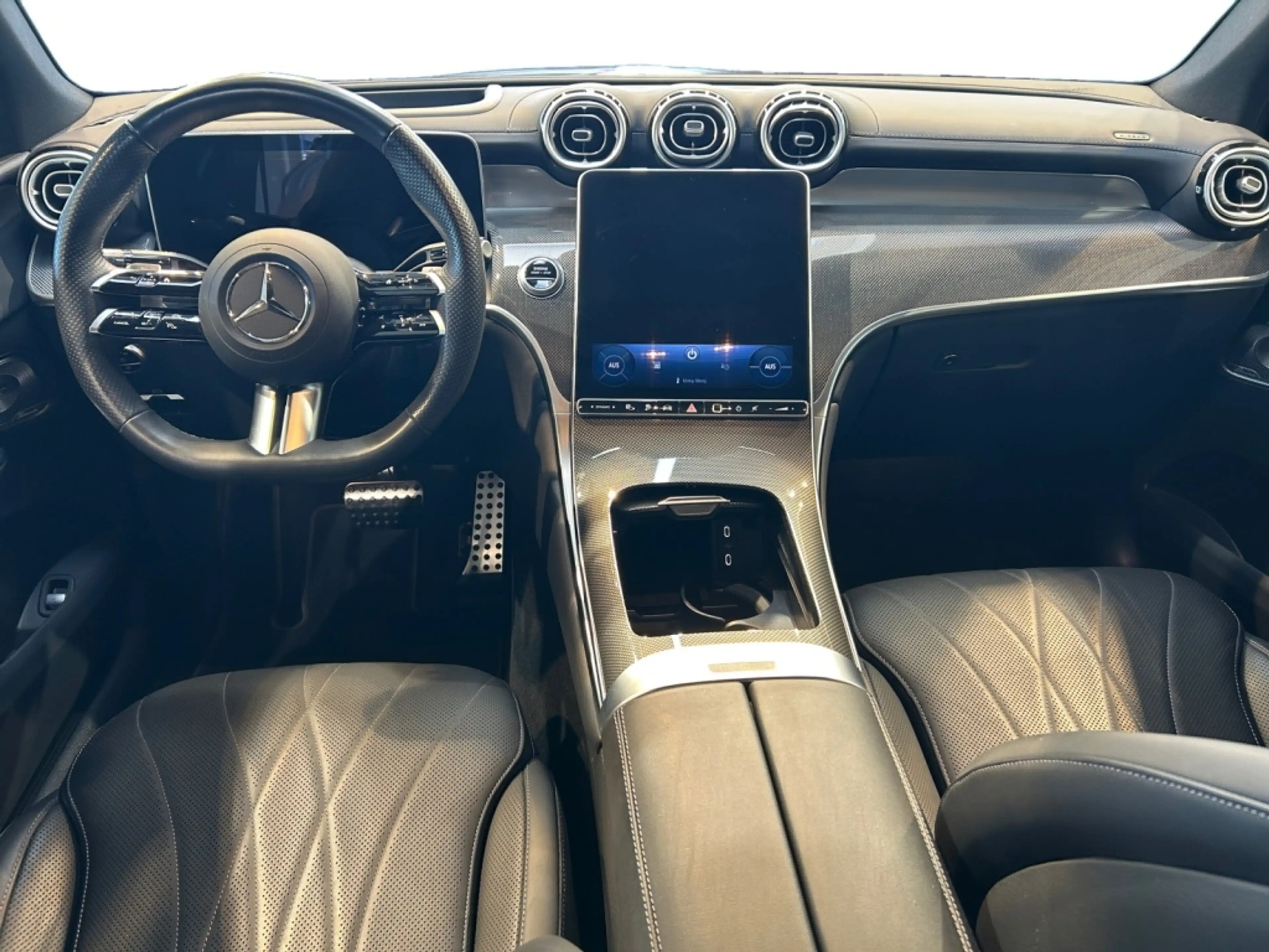 Mercedes-Benz GLC 300 de 4matic Coupe AMG AMG+MBUX+Burm+AHK — photo 12