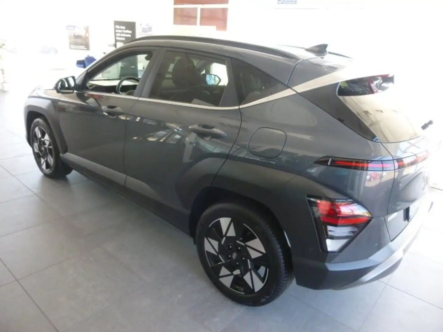 Hyundai KONA 1.6 T-GDI DCT Prime Grau - 2