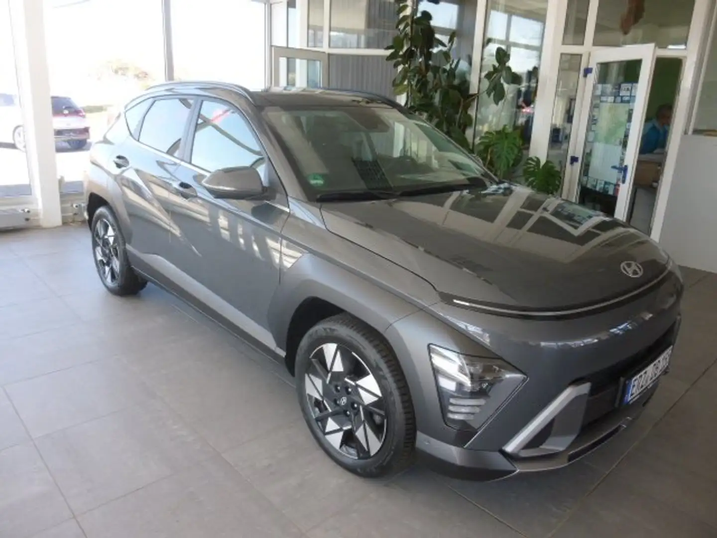 Hyundai KONA 1.6 T-GDI DCT Prime Grau - 1
