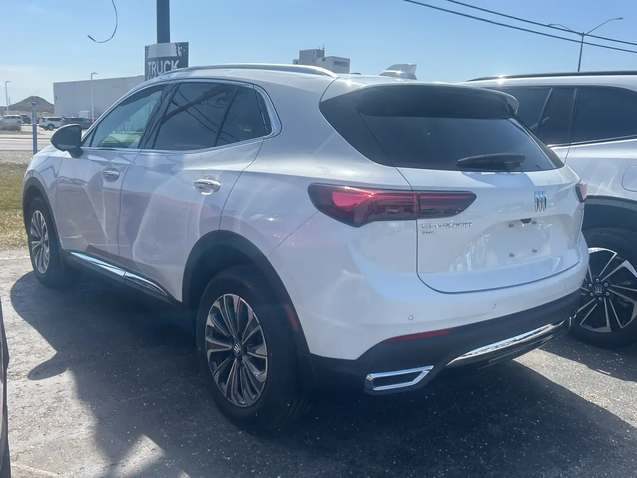 Buick Envision снимка Buick Envision