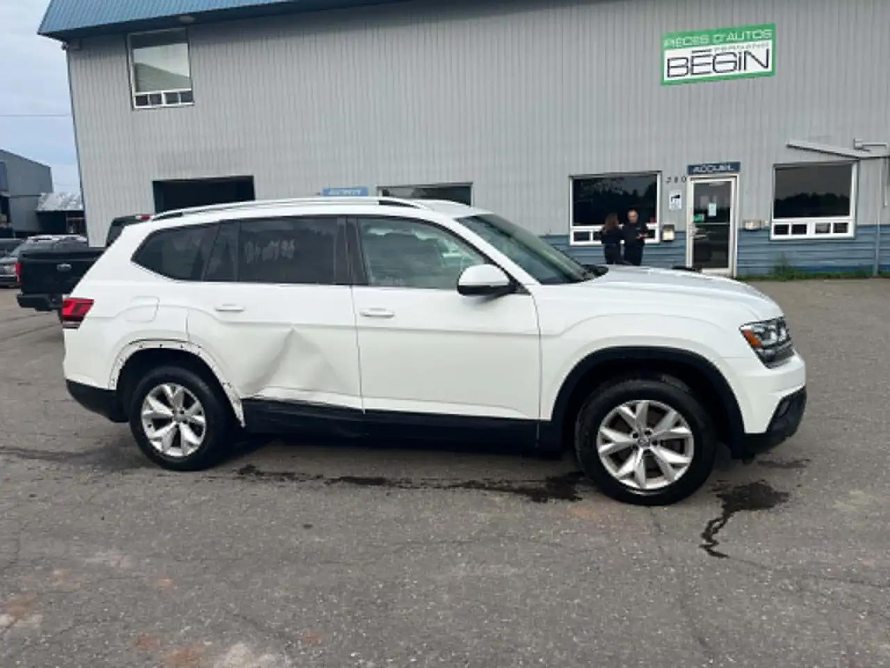 Volkswagen Atlas photo Volkswagen Atlas