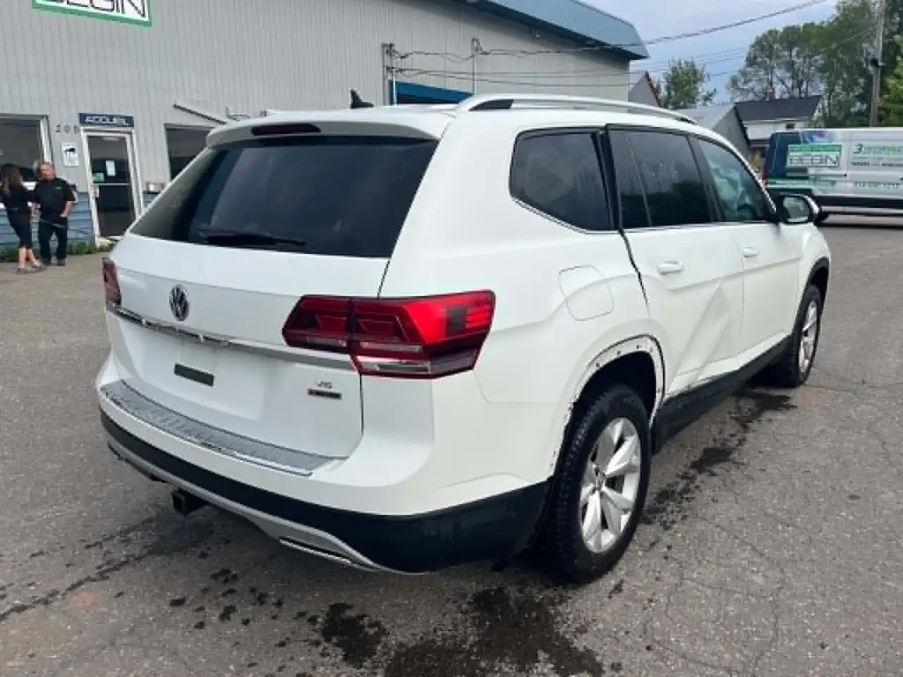 Volkswagen Atlas photo Volkswagen Atlas