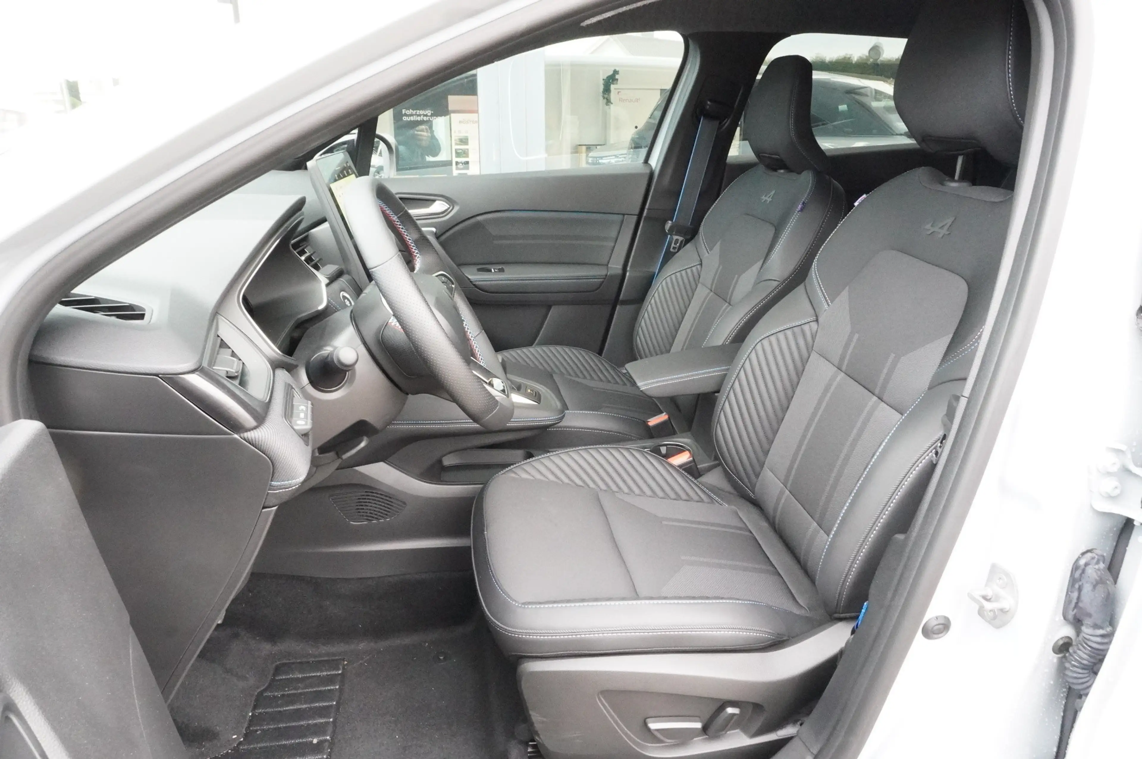 Renault Symbioz 160 E-Tech Full Hybrid Esprit Alpine — photo 5
