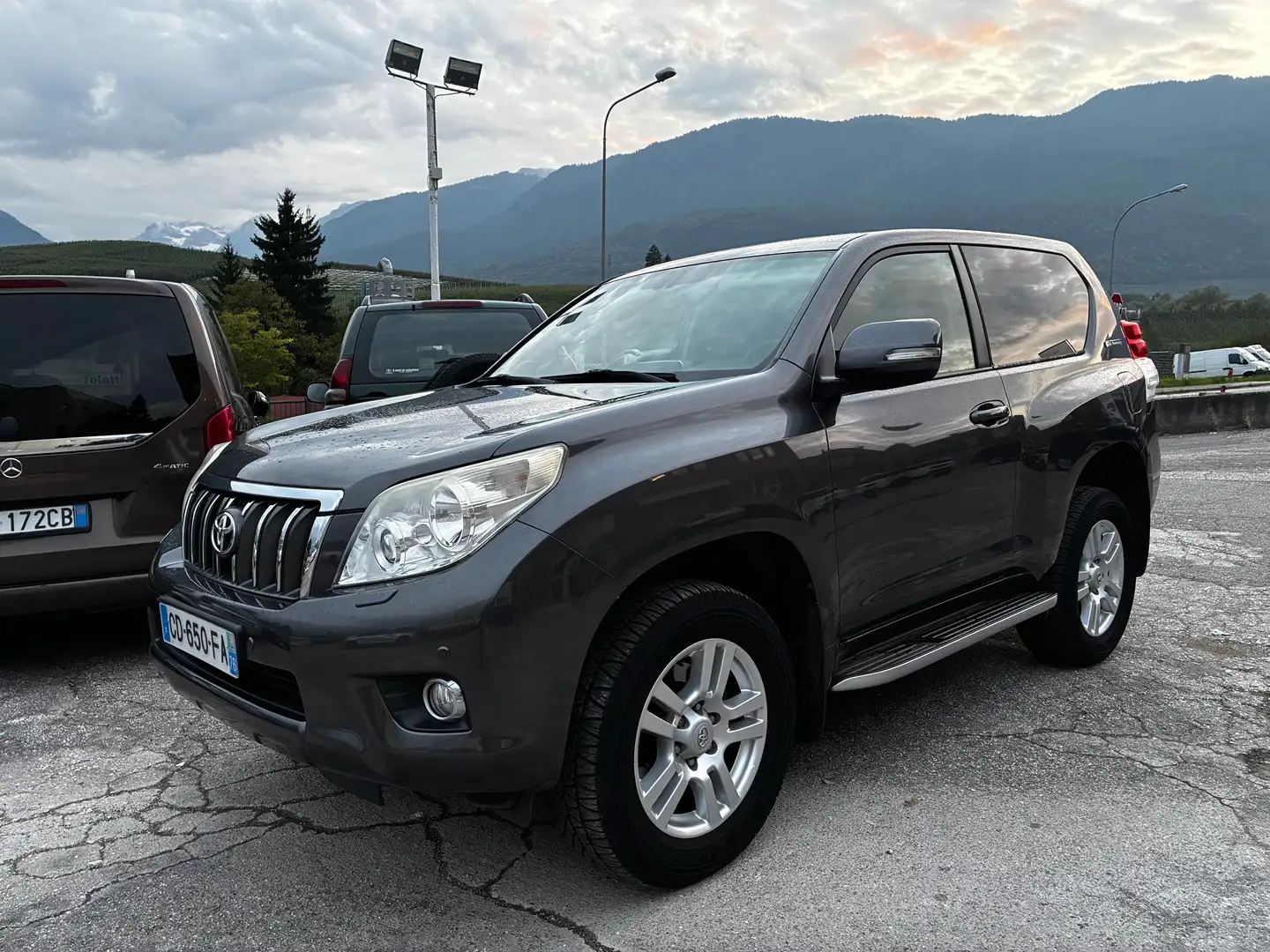 Toyota Land Cruiser KDJ150 3.0 D-4D 190CV 6 MAN. 60 ANNIVERSARY GANCIO Grigio - 1