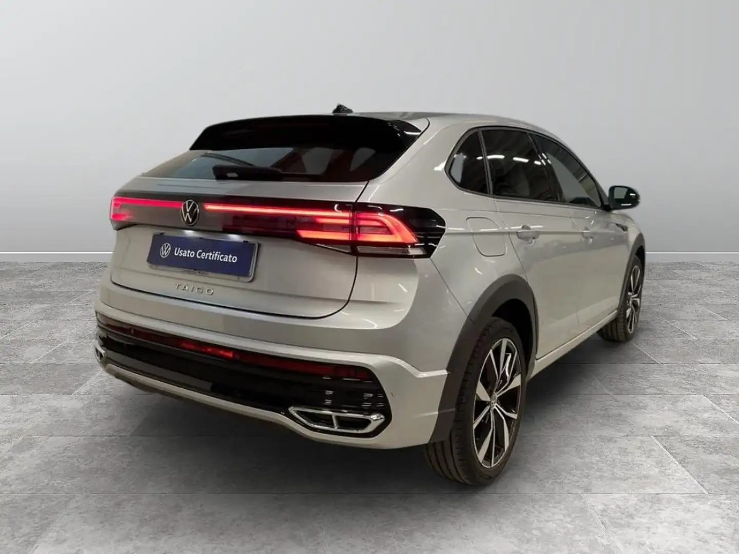 Volkswagen Taigo 1.5 tsi R-Line 150cv dsg Argento - 2