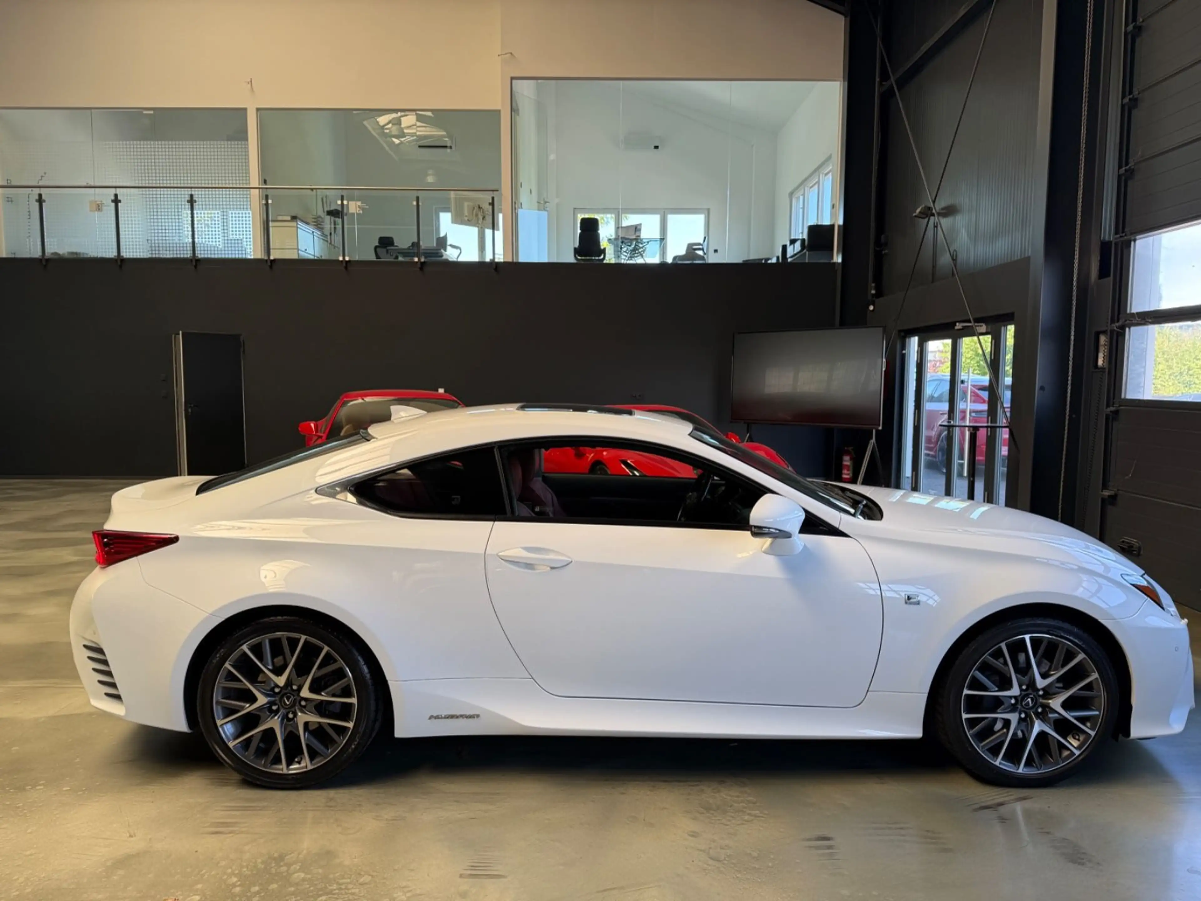Lexus RC 300h F SPORTSCHIEBEDACH/AUS 1. HAND/LEDER/MEMO — photo 7