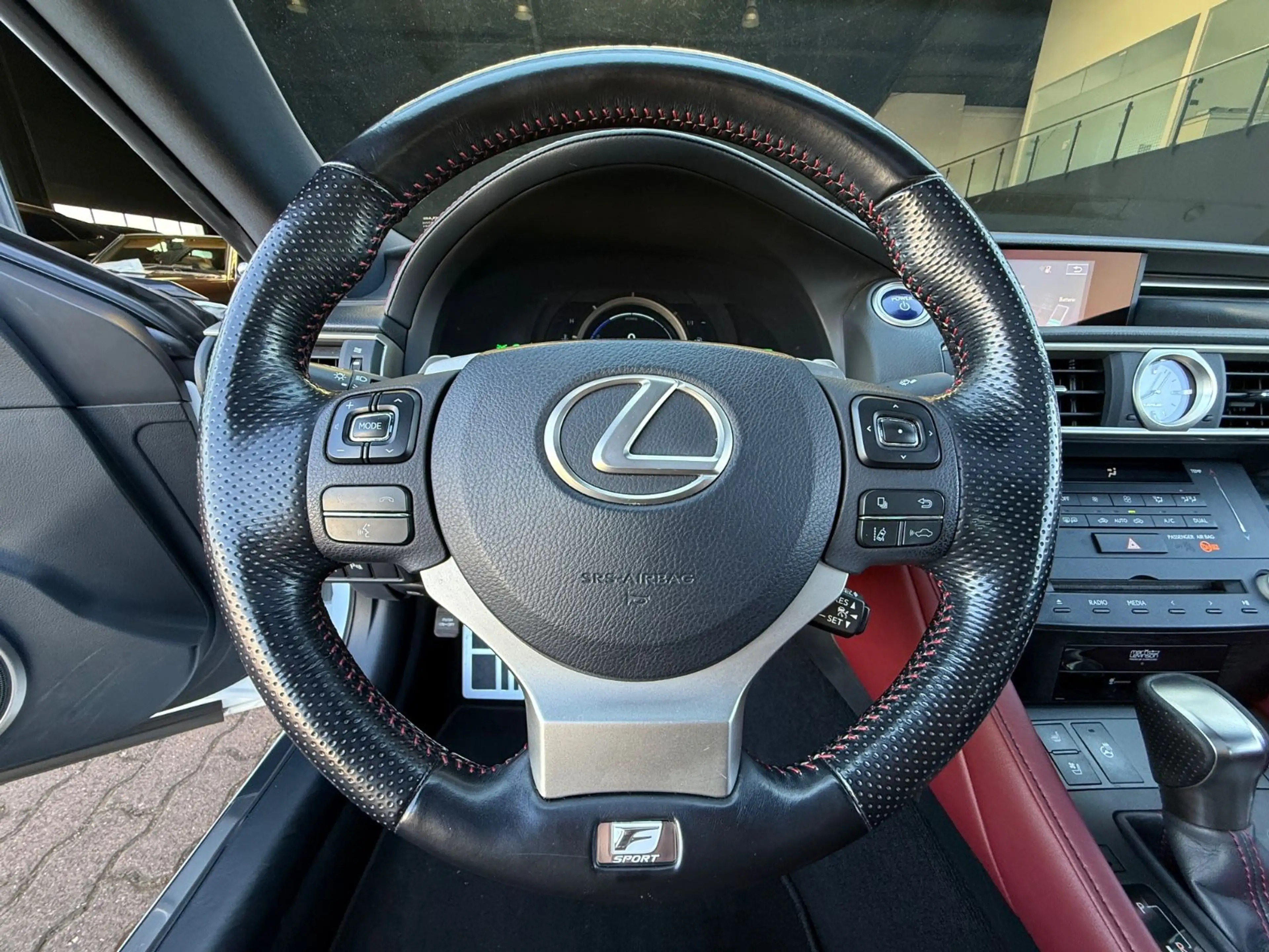Lexus RC 300h F SPORTSCHIEBEDACH/AUS 1. HAND/LEDER/MEMO — photo 13