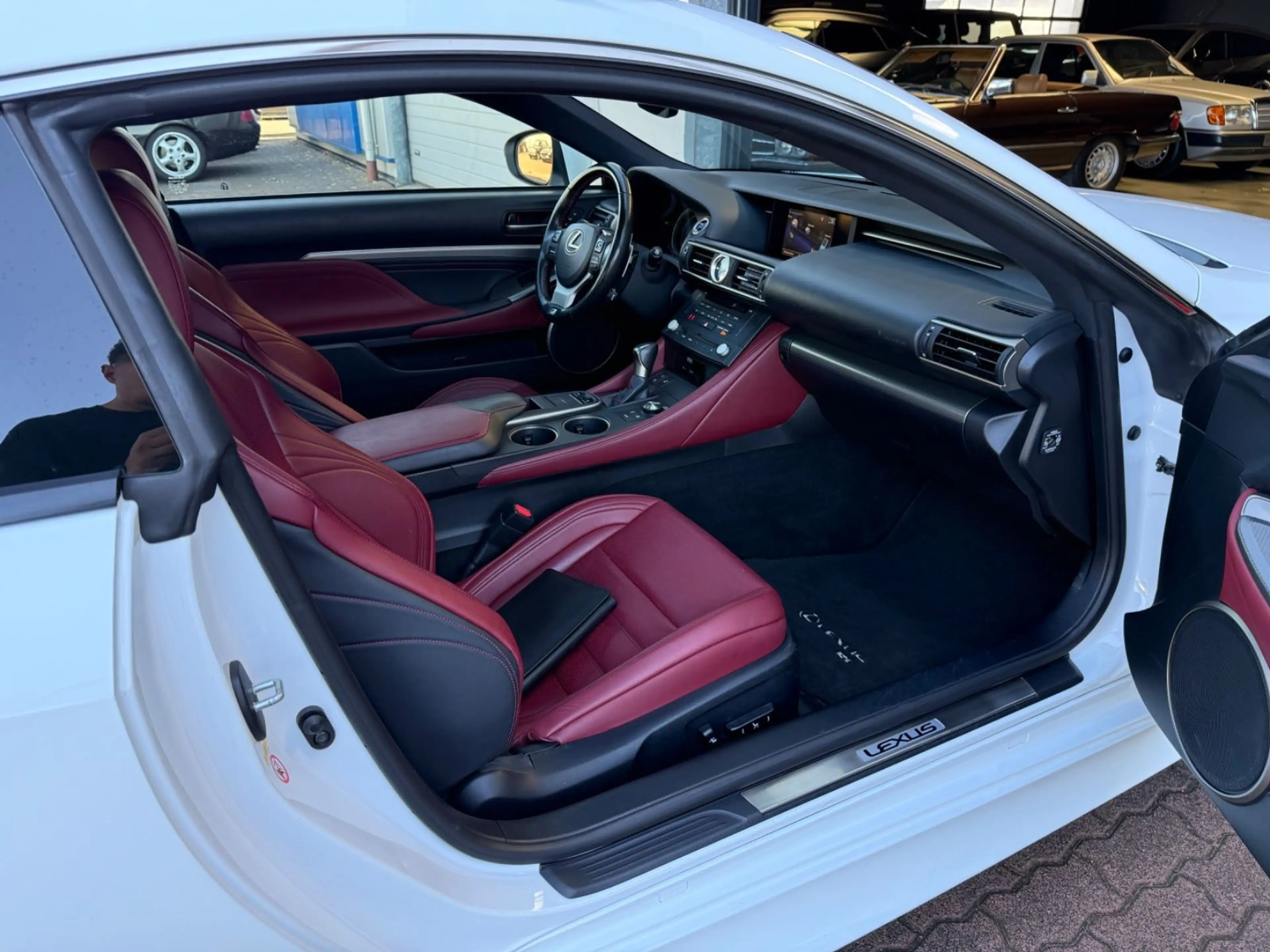 Lexus RC 300h F SPORTSCHIEBEDACH/AUS 1. HAND/LEDER/MEMO — photo 11