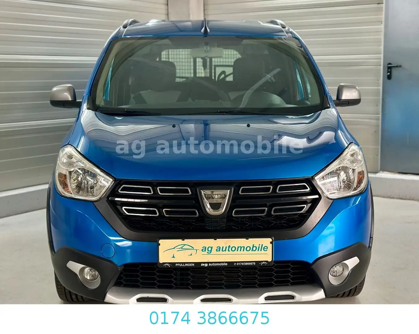Dacia Lodgy Stepway Plus/Navi/AHK/1 Hand Blau - 1