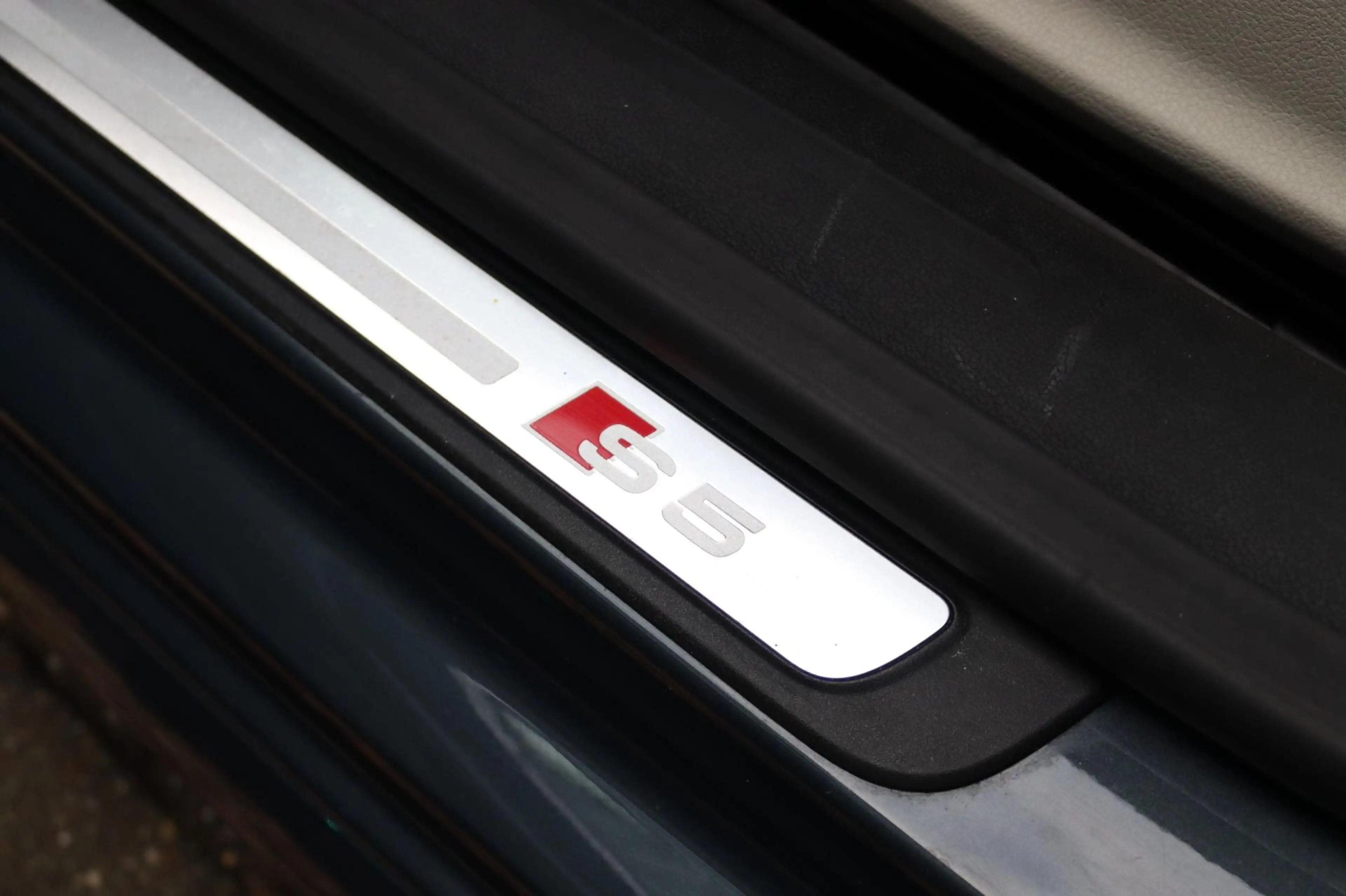 Audi S5 Coupé 4.2 FSI Quattro YOUNGTIMER B&O EISENMANN LED — photo 13