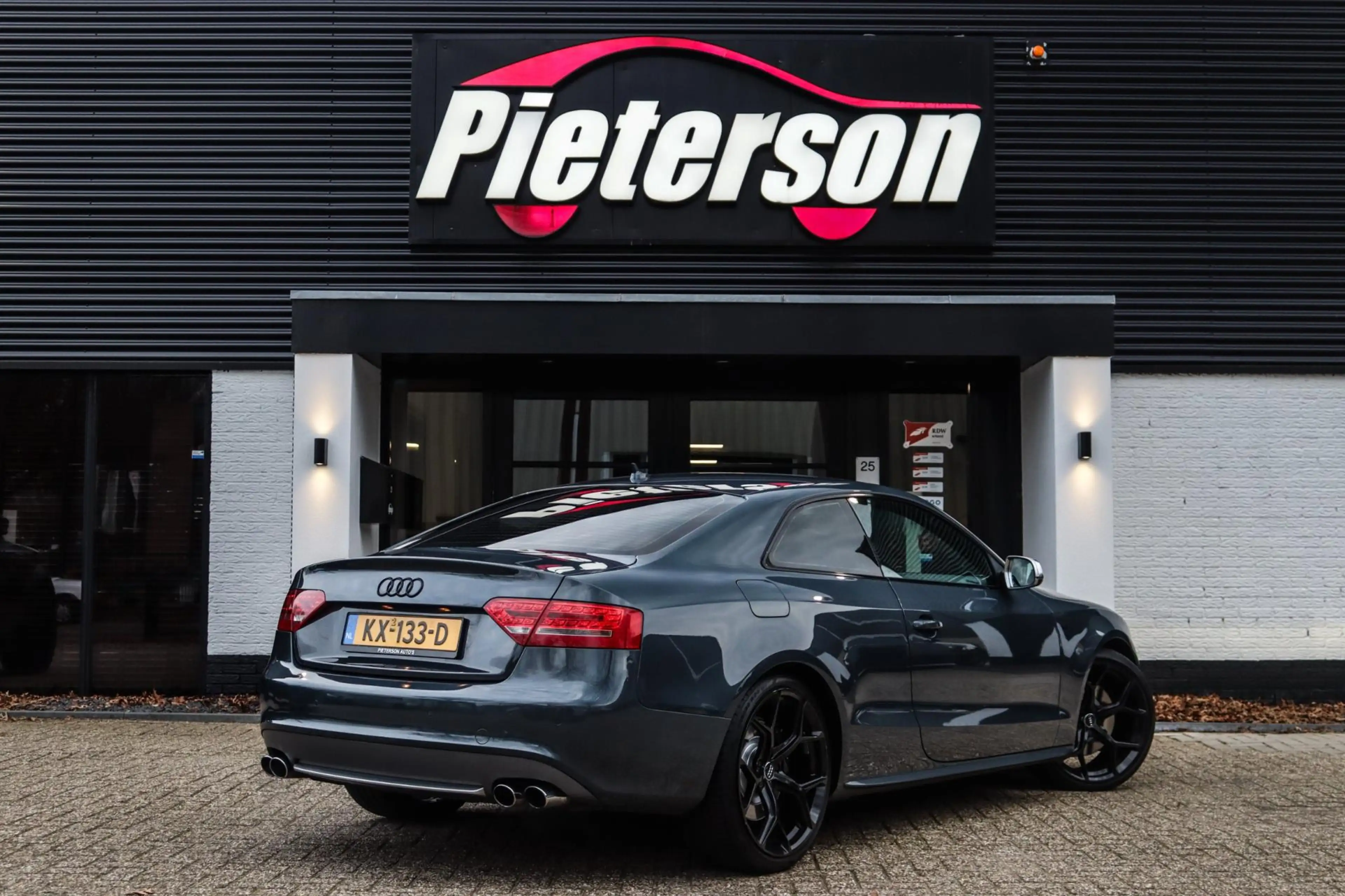 Audi S5 Coupé 4.2 FSI Quattro YOUNGTIMER B&O EISENMANN LED — photo 9