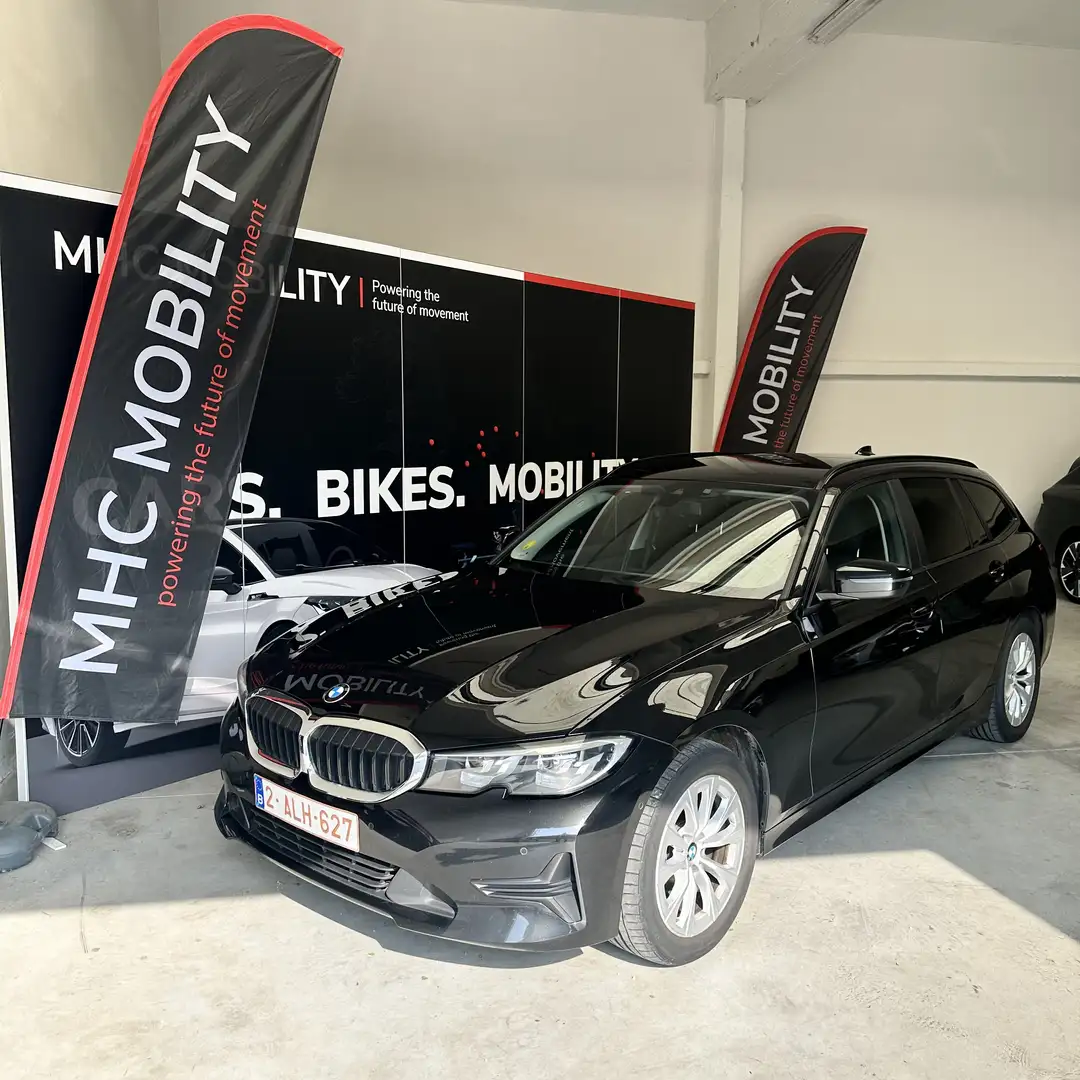 BMW 316 316d Touring Aut. Advantage Чорний - 1