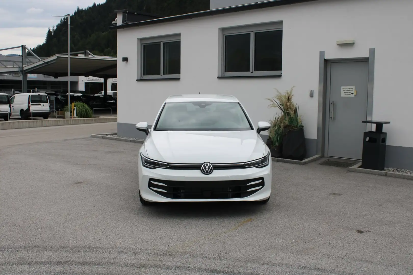 Volkswagen Golf Rabbit TSI Weiß - 2