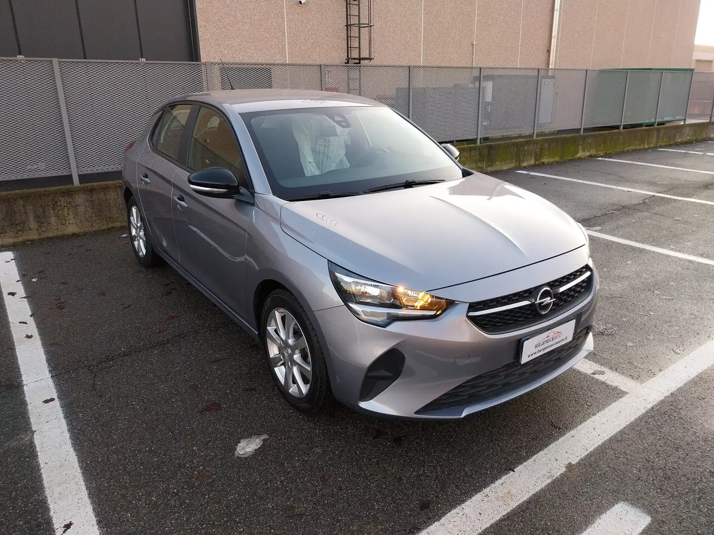 Opel Corsa Corsa 1.2 Elegance s Zilver - 2