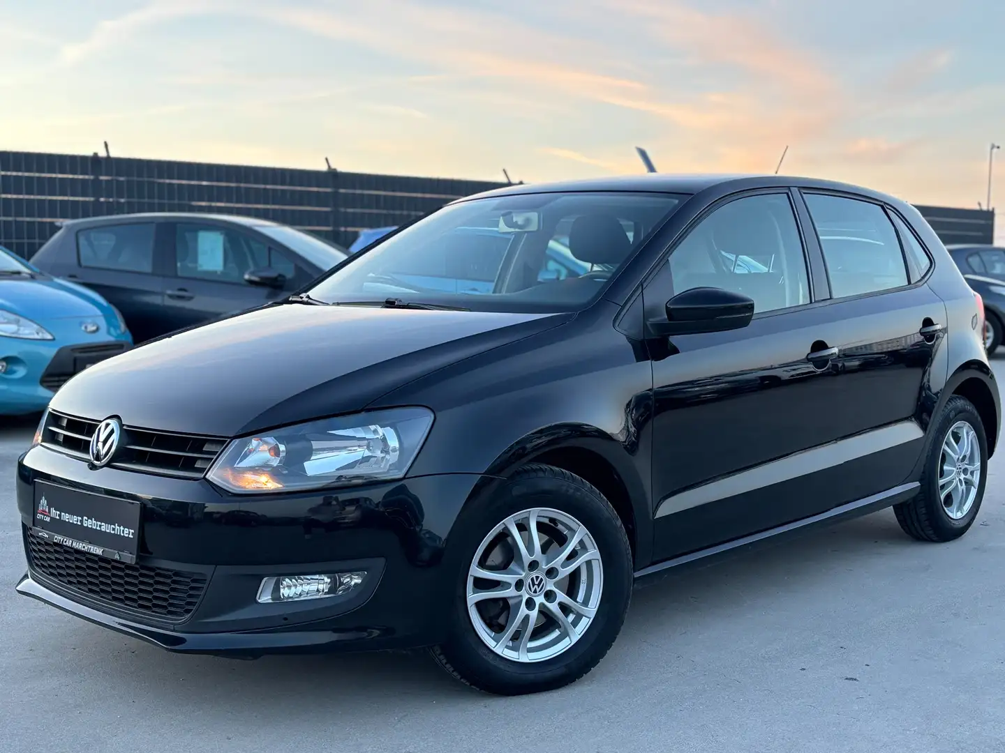 Volkswagen Polo Trendline 1.2 | PICKERL 02/27 | 2. BESITZ Schwarz - 1