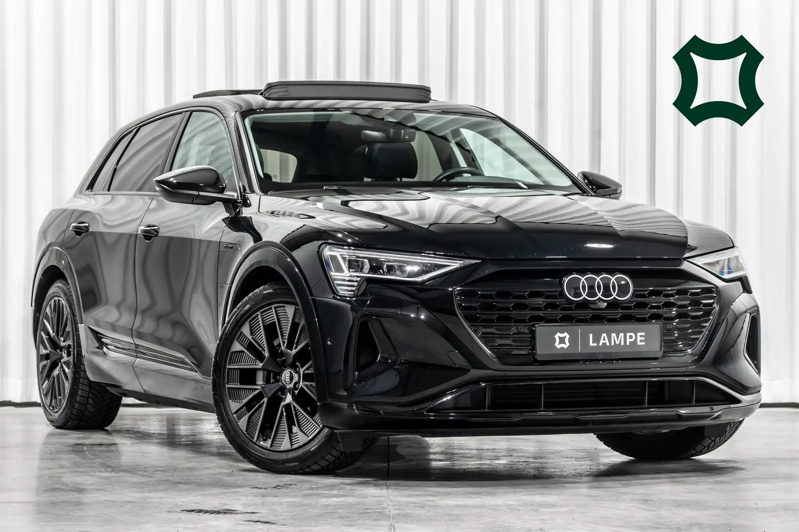 Audi Q8 e-tron 55 Quattro Adv. Luchtvering Pano Trekhaak Keyless Negro - 1