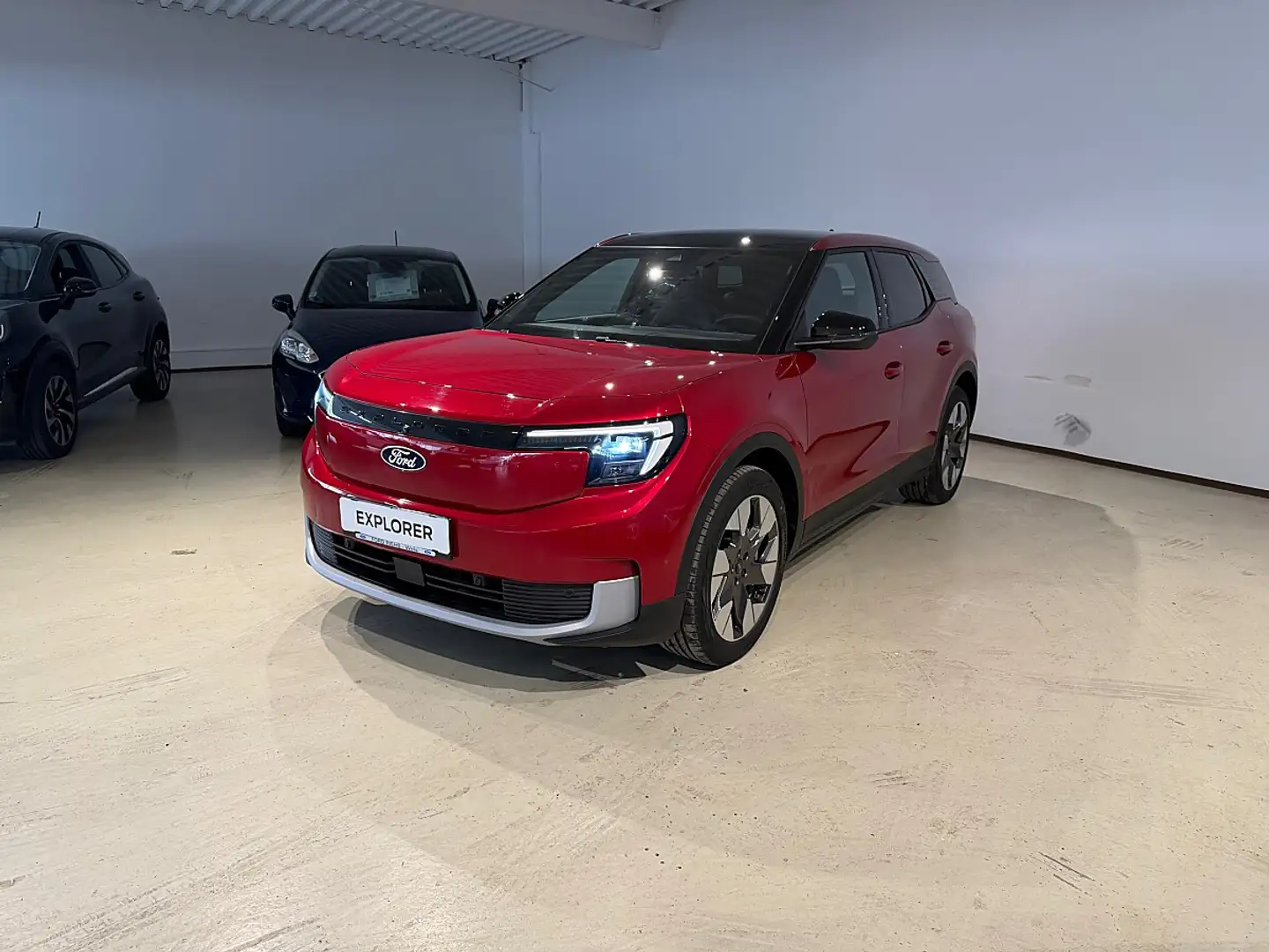 Ford Explorer Elektro Dual Motor 79kWh Premium AWD Rot - 2