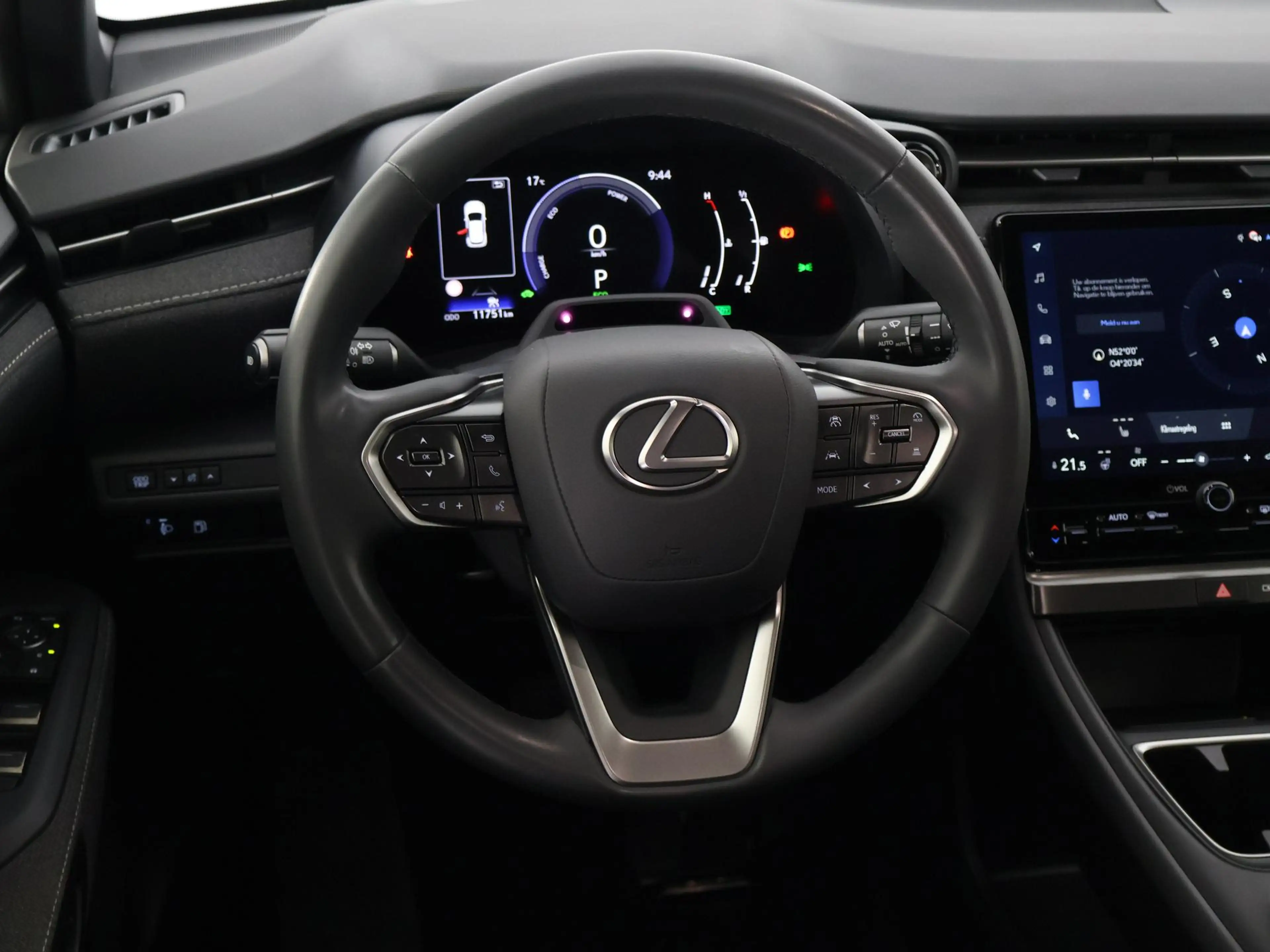 Lexus LBX 1.5 Business Line Bi-Tone 2WD | Dodehoek detectie — photo 34