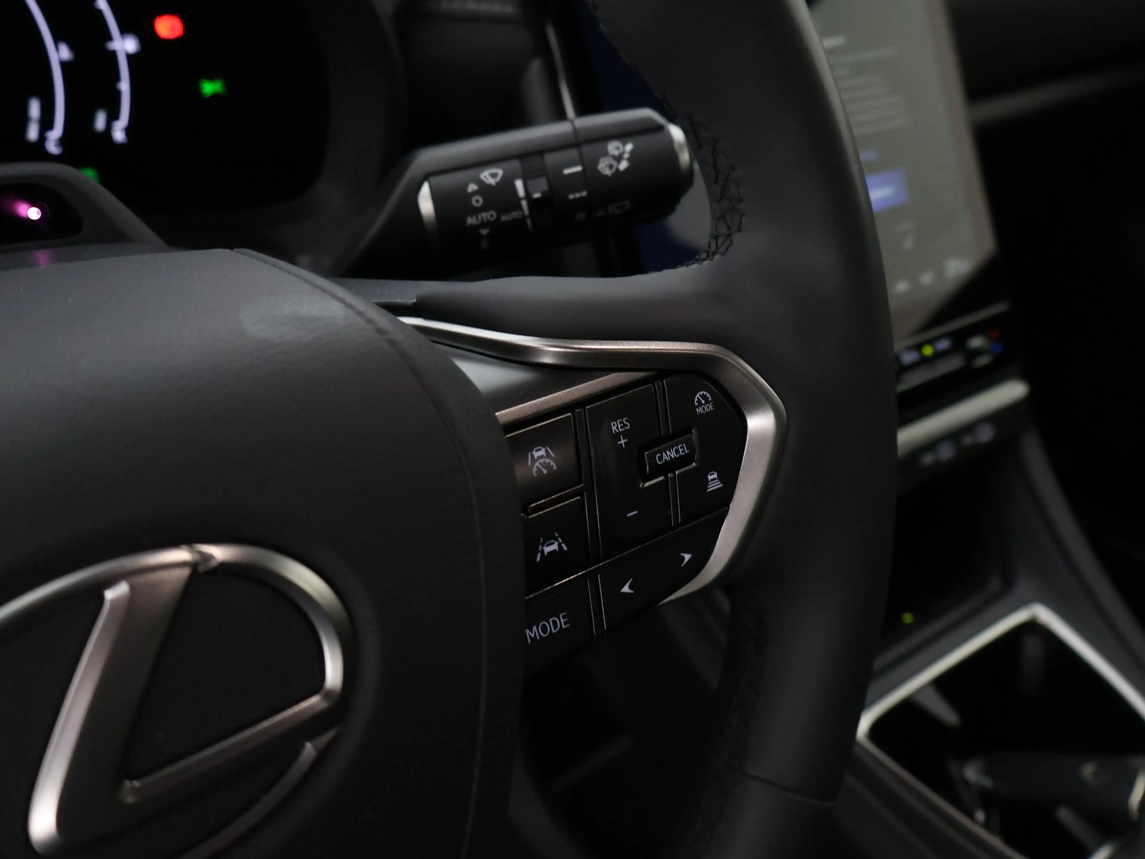 Lexus LBX 1.5 Business Line Bi-Tone 2WD | Dodehoek detectie — photo 12