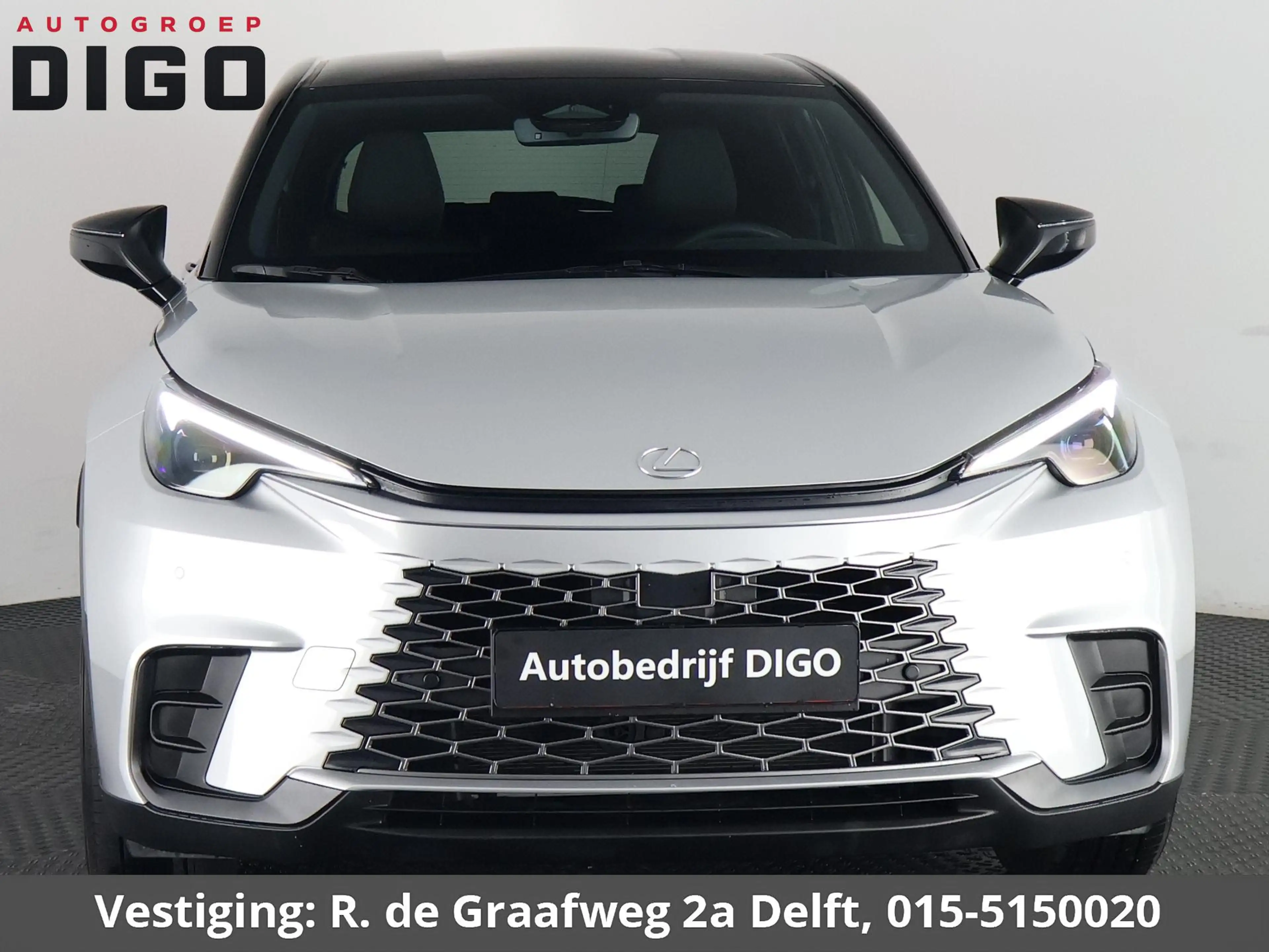 Lexus LBX 1.5 Business Line Bi-Tone 2WD | Dodehoek detectie — photo 27