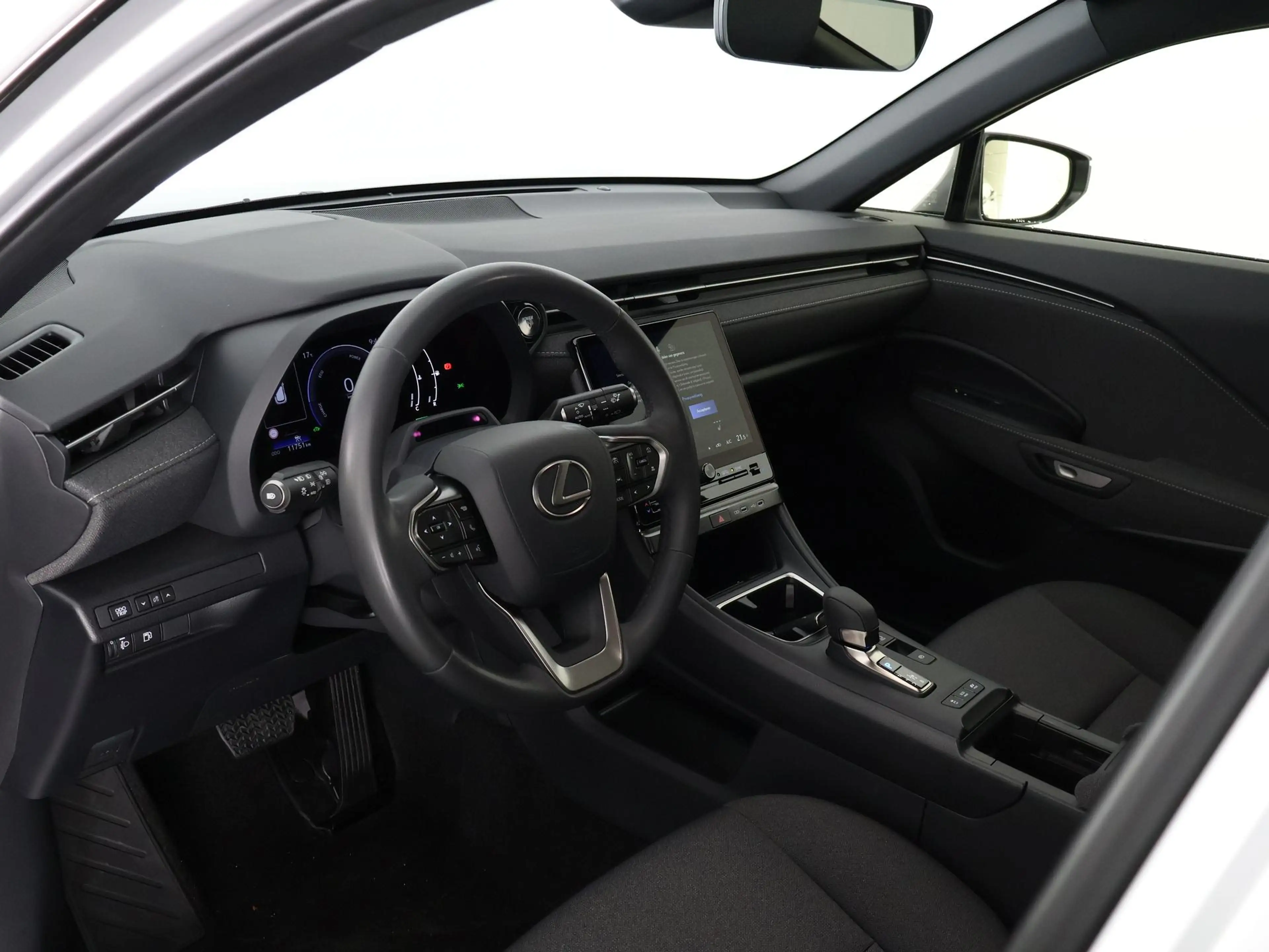 Lexus LBX 1.5 Business Line Bi-Tone 2WD | Dodehoek detectie — photo 7