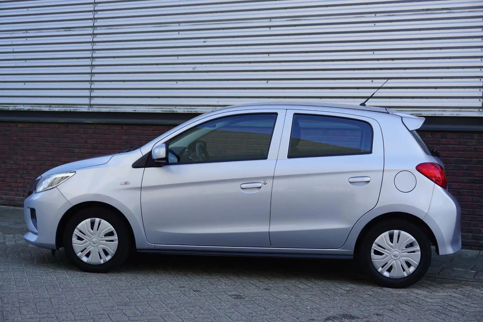 Mitsubishi Space Star 1.2 Cool+/Android/AppleCarPlay Navigatie/Airco/ Go Grigio - 2