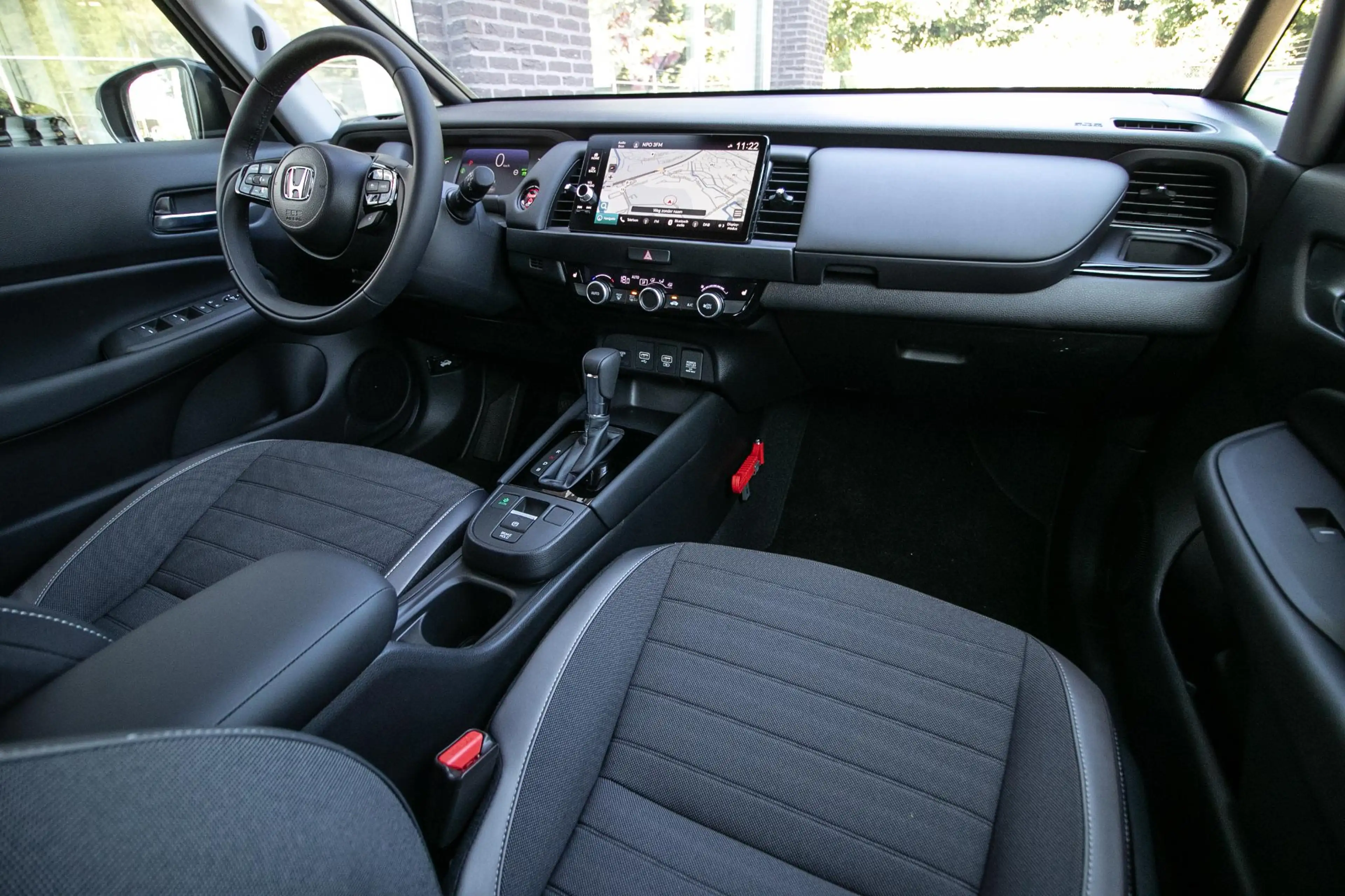 Honda Jazz 1.5 e:HEV Advance Crosstar — photo 4