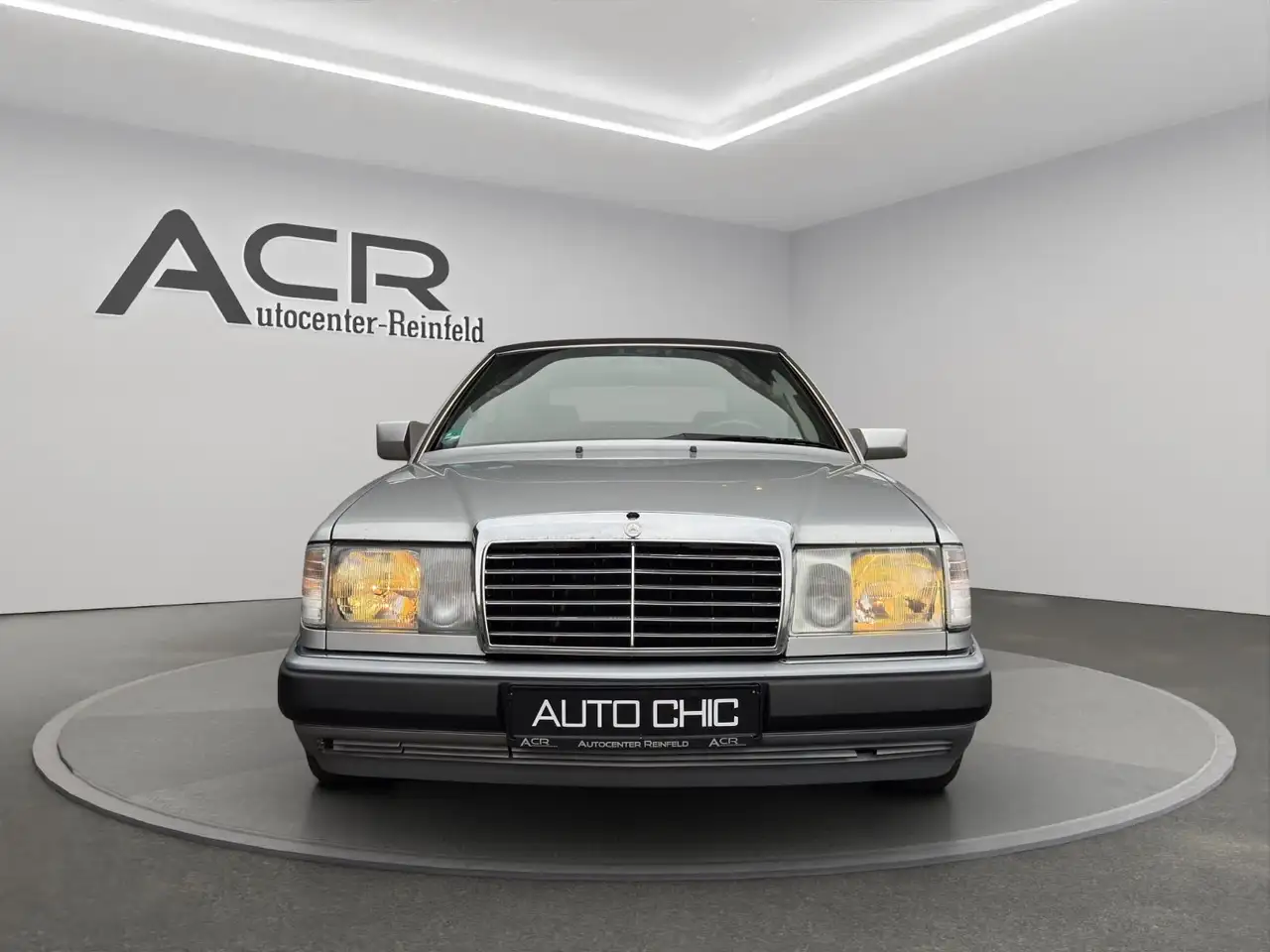 Mercedes-Benz E 300 CE 24V Cabrio Automatik*SHZ*LEDER*Tüv-NEU!, foto 2