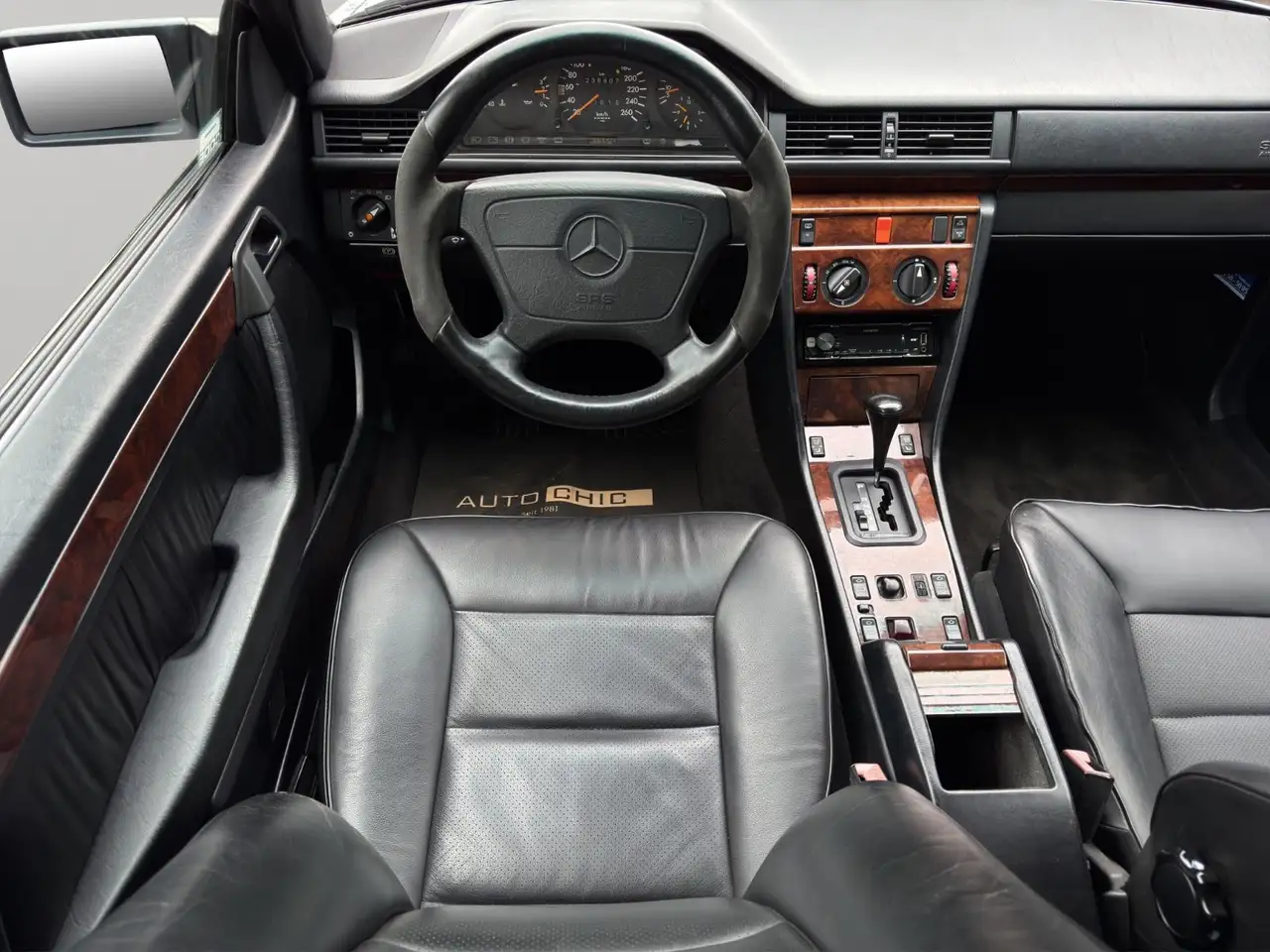 Mercedes-Benz E 300 CE 24V Cabrio Automatik*SHZ*LEDER*Tüv-NEU!, foto 11