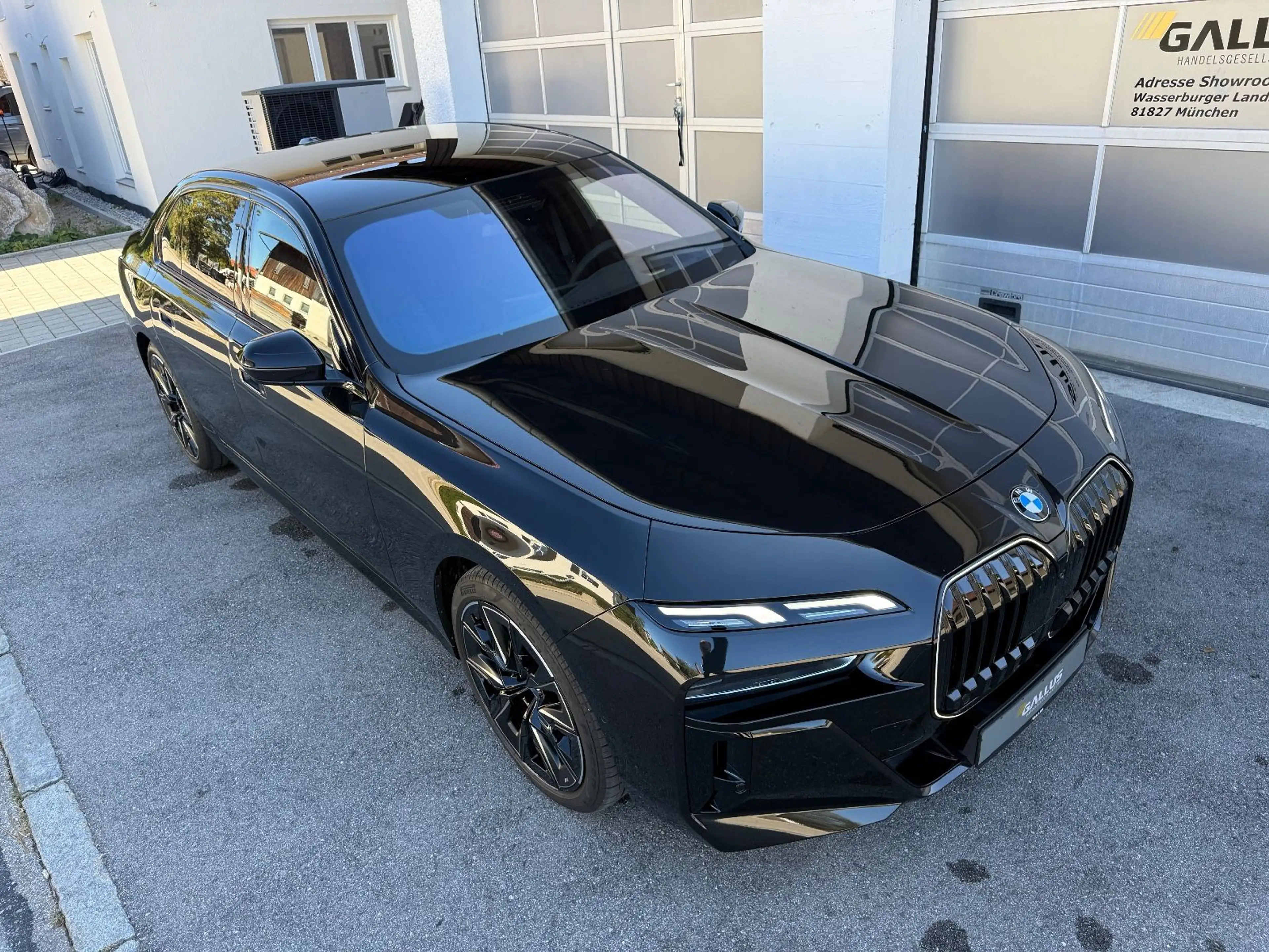 BMW 740 d xDrive M Sport*EXECUTIVE LOUNGE*UPE 167.649 — photo 4