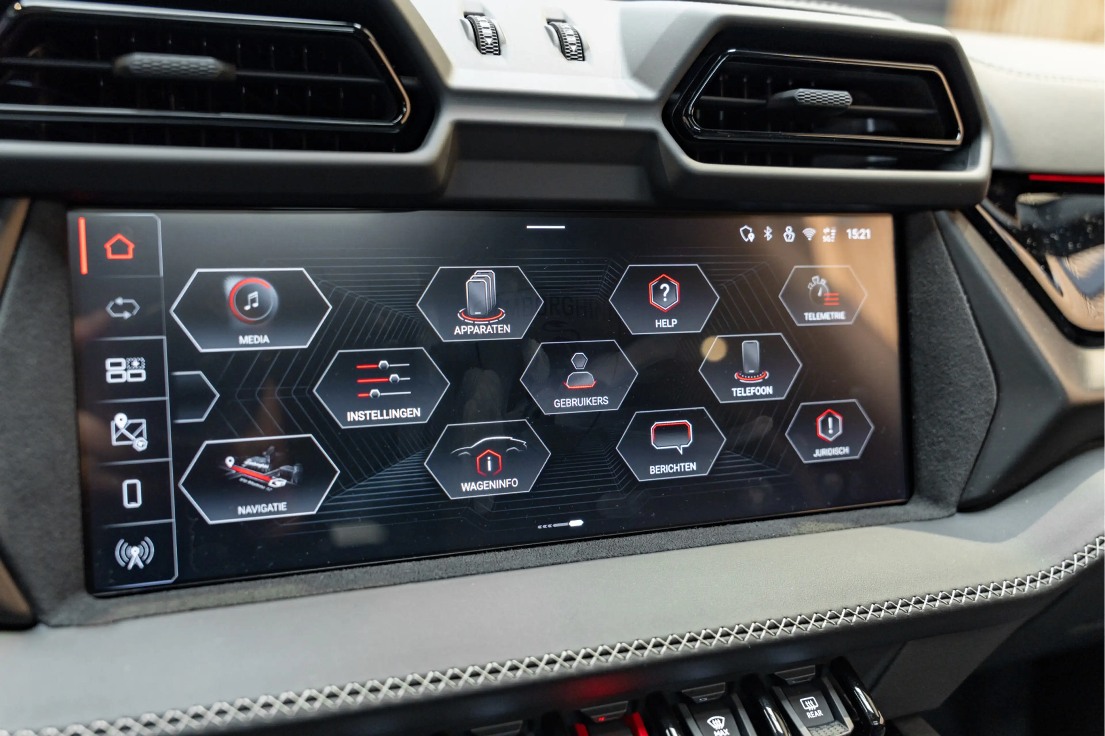 Lamborghini Urus SE Massage HUD B&O Advanced Full Matte PPF 4.0 V8 — photo 47