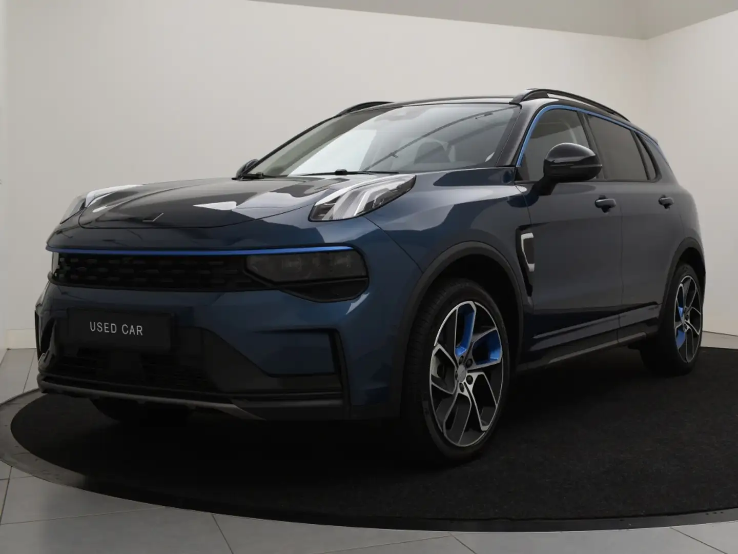 Lynk & Co 01 BUSINESS EDITION *NIEUW EN SNEL LEVERBAAR* (LAGE F Bleu - 2