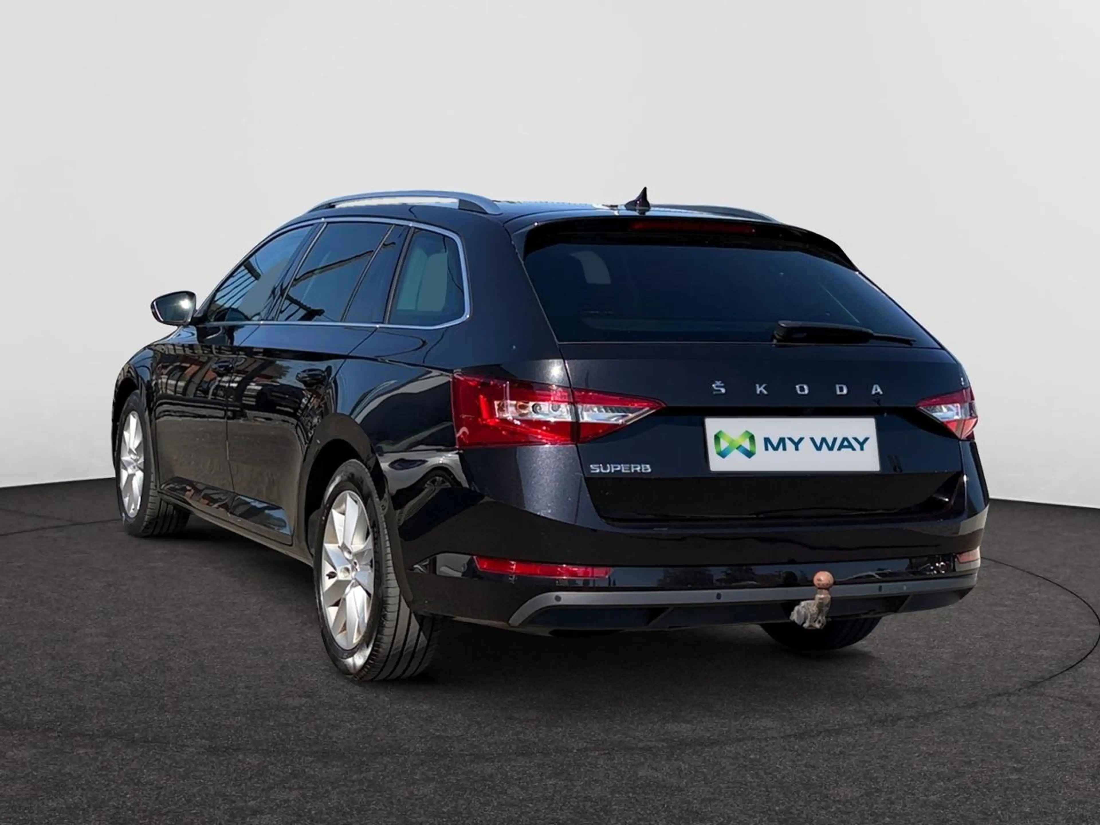 Skoda Superb Superb Combi 2.0 CR TDi Style DSG — photo 4