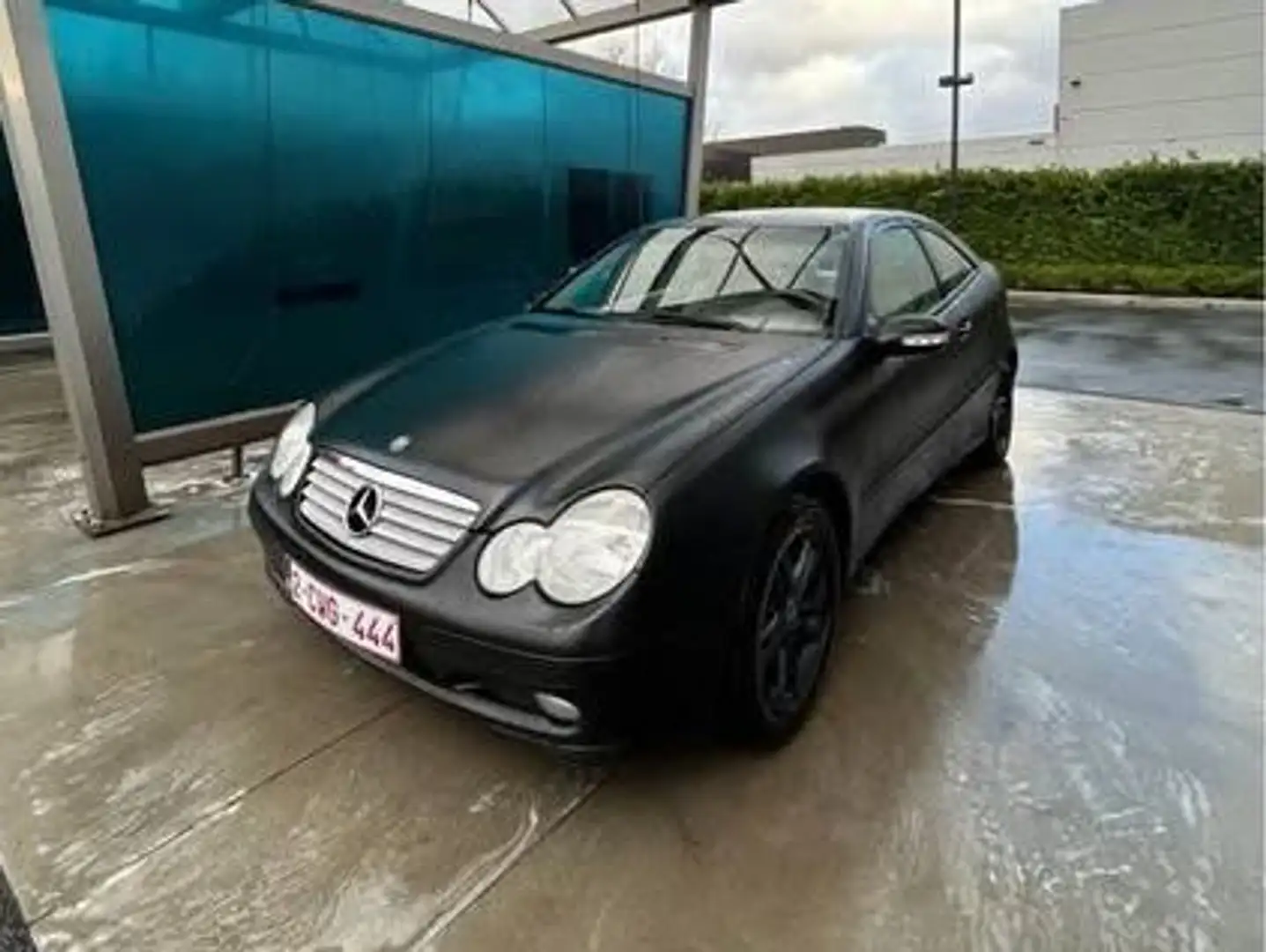 Mercedes-Benz 180 EXPORT Schwarz - 1