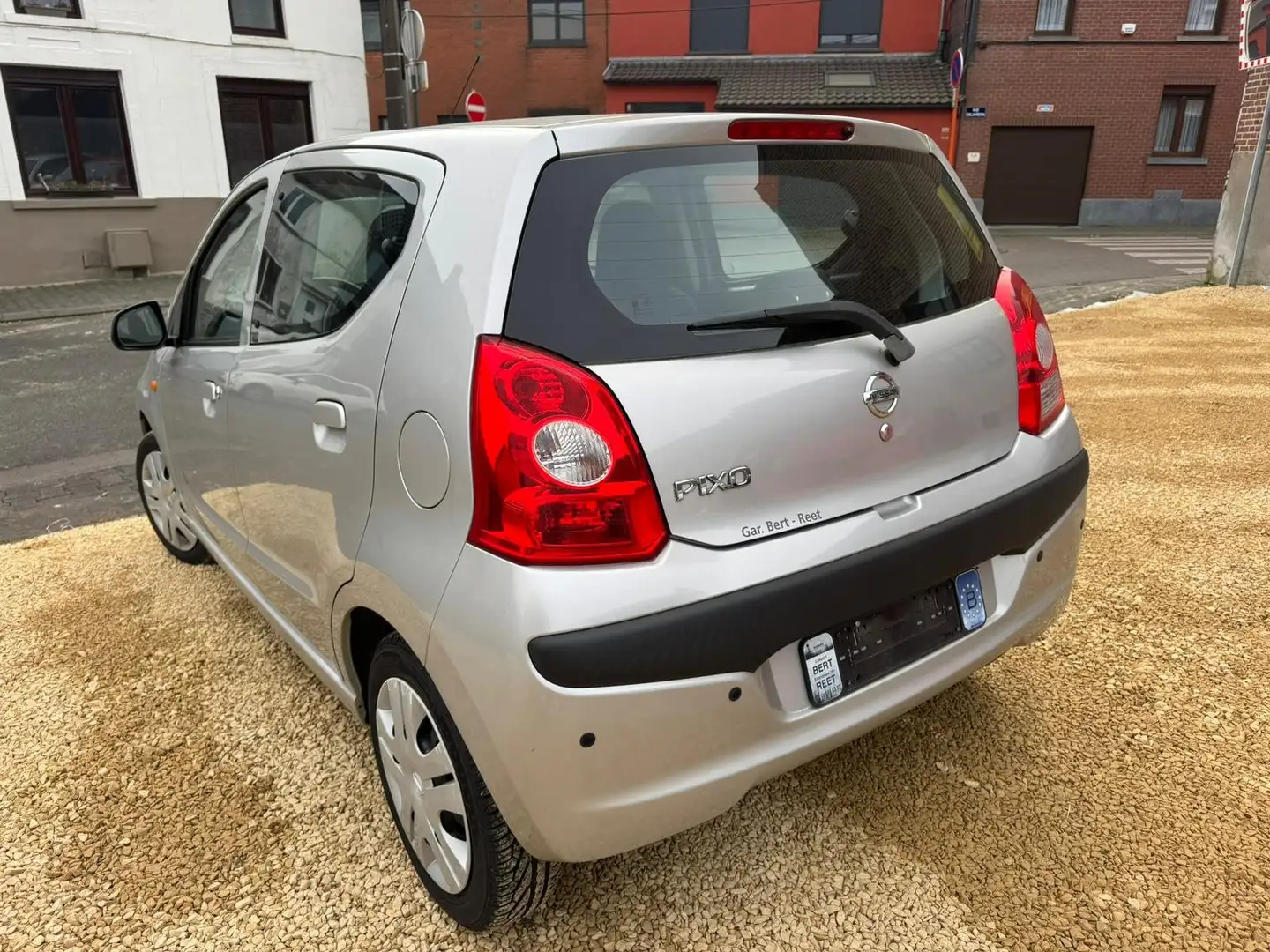 Nissan Pixo Pixo 1.0i Acenta Grijs - 2