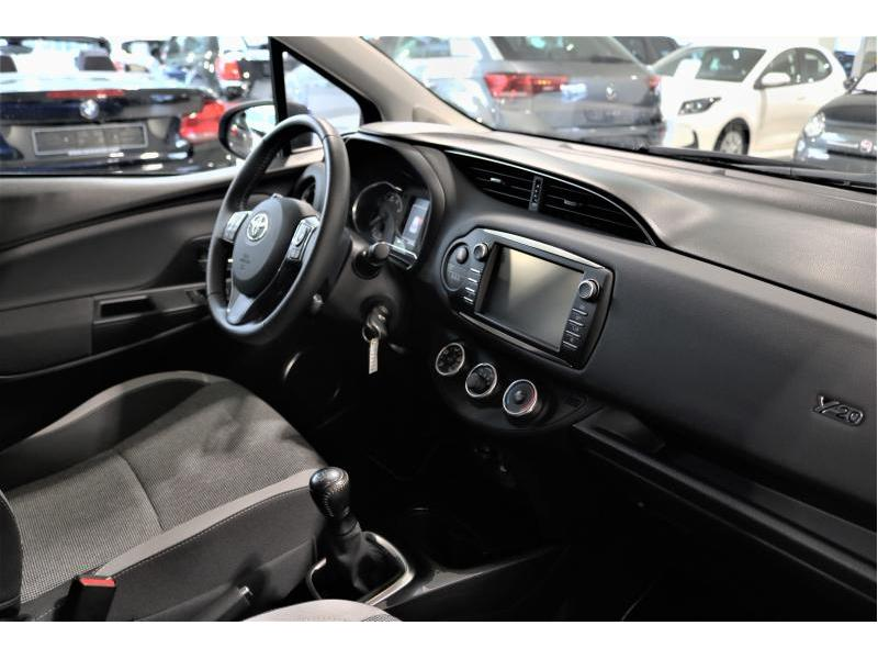 Toyota Yaris Y20 1.0 VVT-i 53kW — photo 11