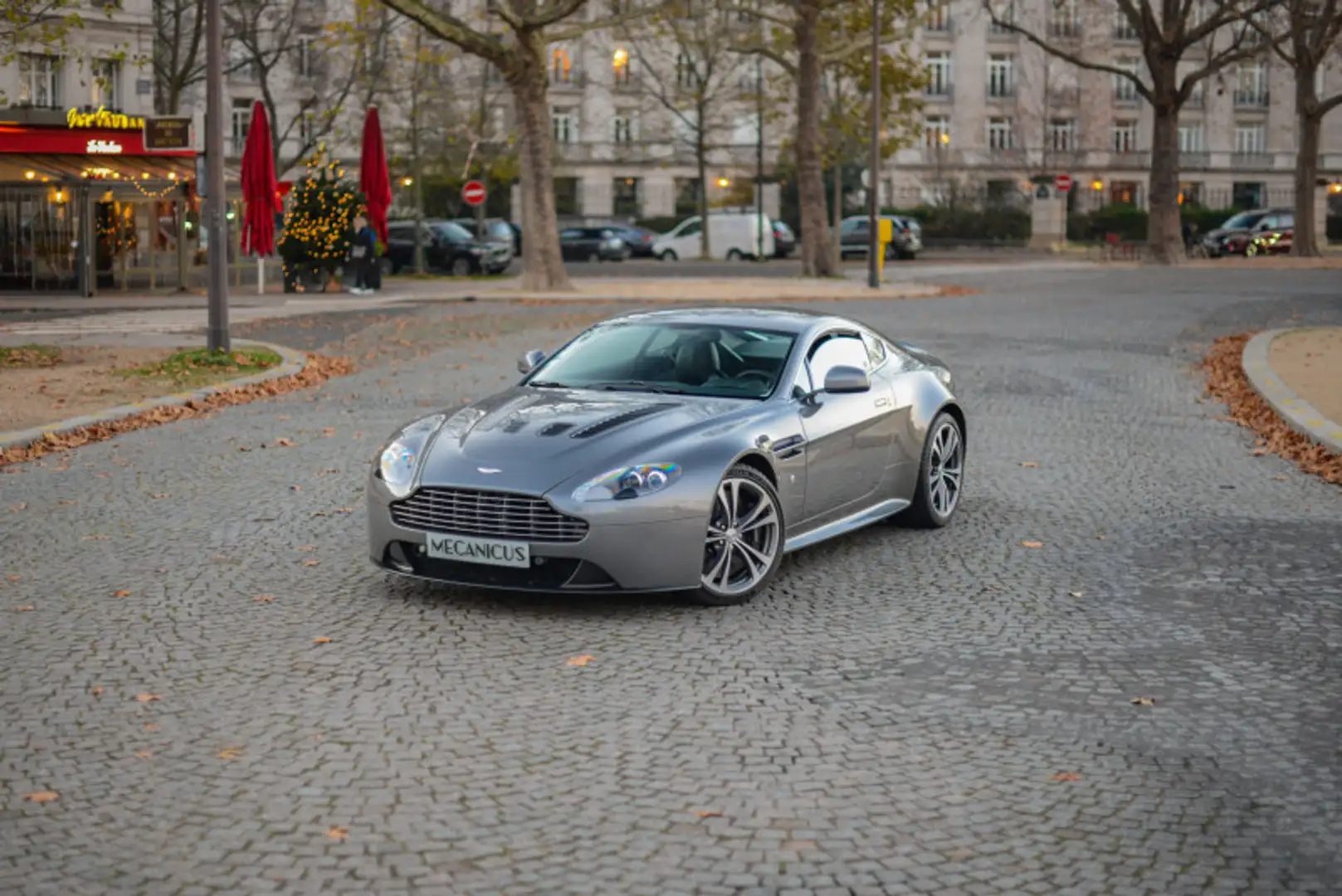 Aston Martin Vantage Gris Tungstène * Boîte Manuelle* Gris - 2