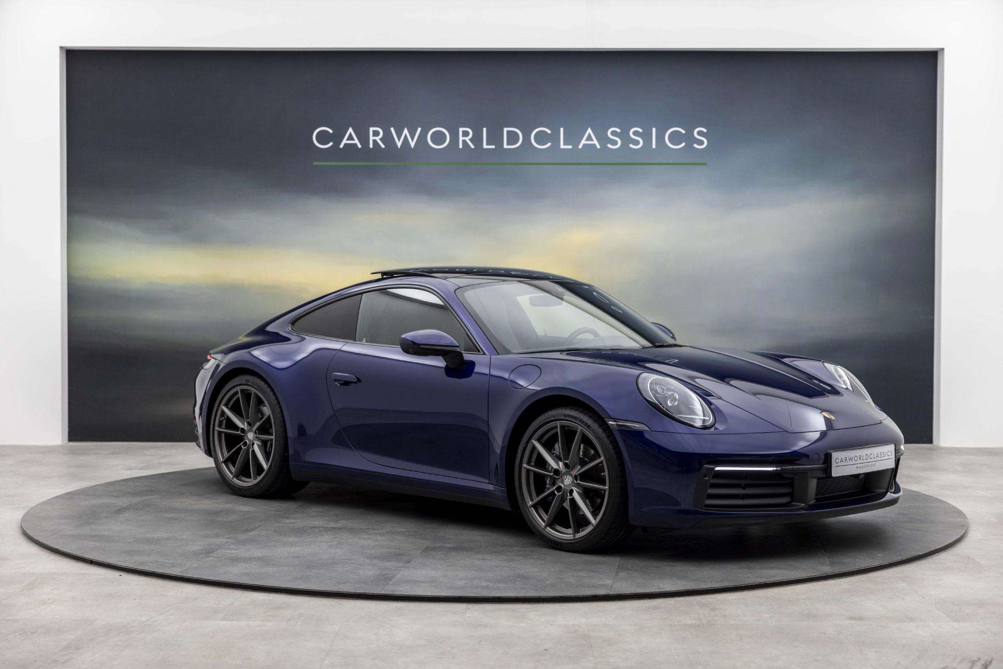 Porsche 992