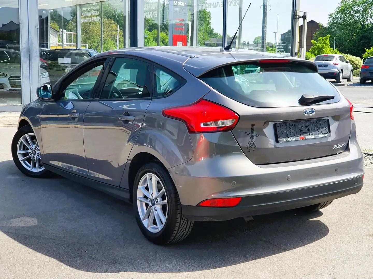 Ford Focus 🟢1.0 ESSENCE 125CV - GPS - CRUISE - AIRCO Bruin - 2