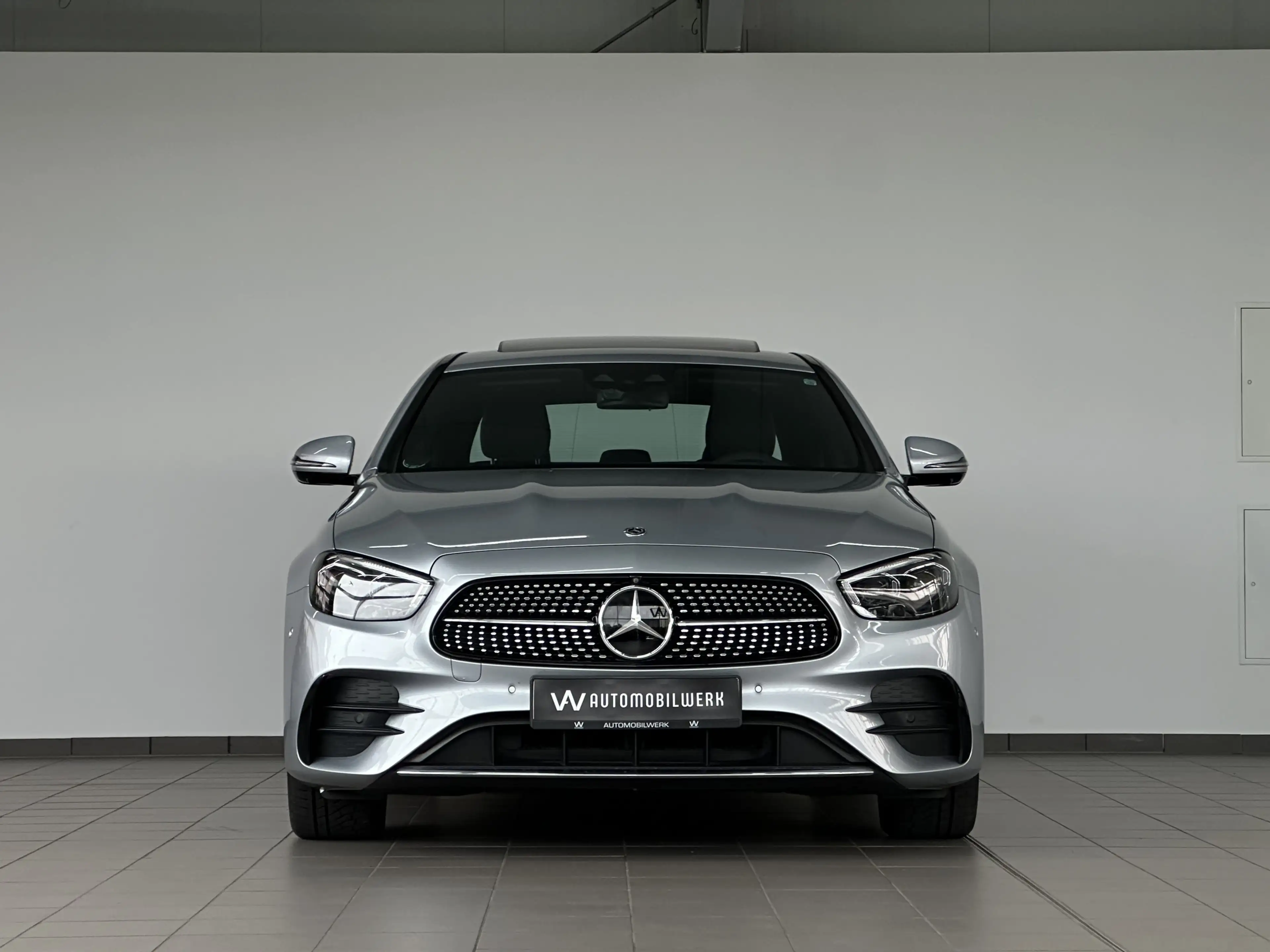 Mercedes-Benz E 400 AMG* HUD* 360°* BURM* BEAM* AHK* SD* WIDE* FAHR+ — photo 2