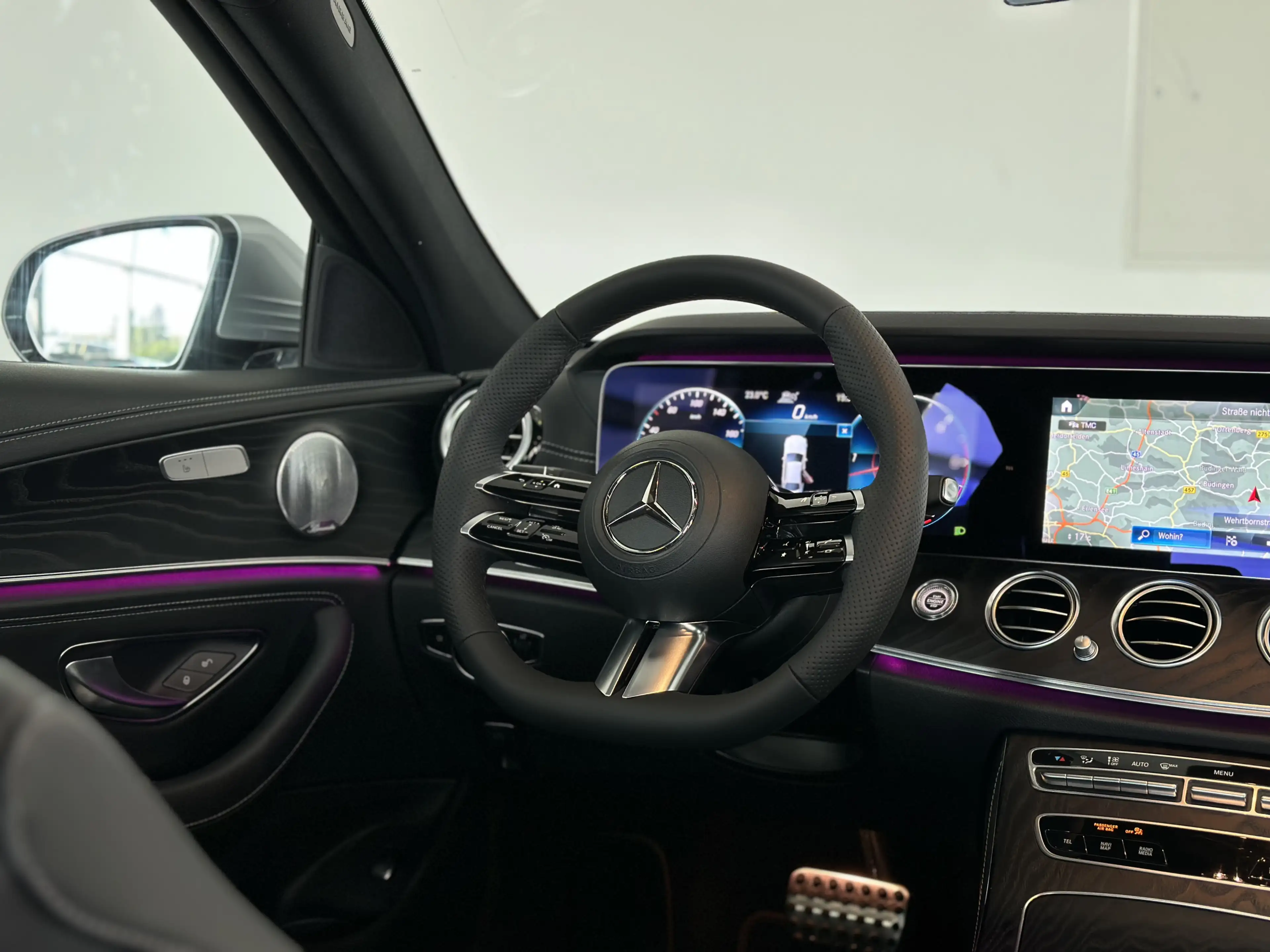 Mercedes-Benz E 400 AMG* HUD* 360°* BURM* BEAM* AHK* SD* WIDE* FAHR+ — photo 13