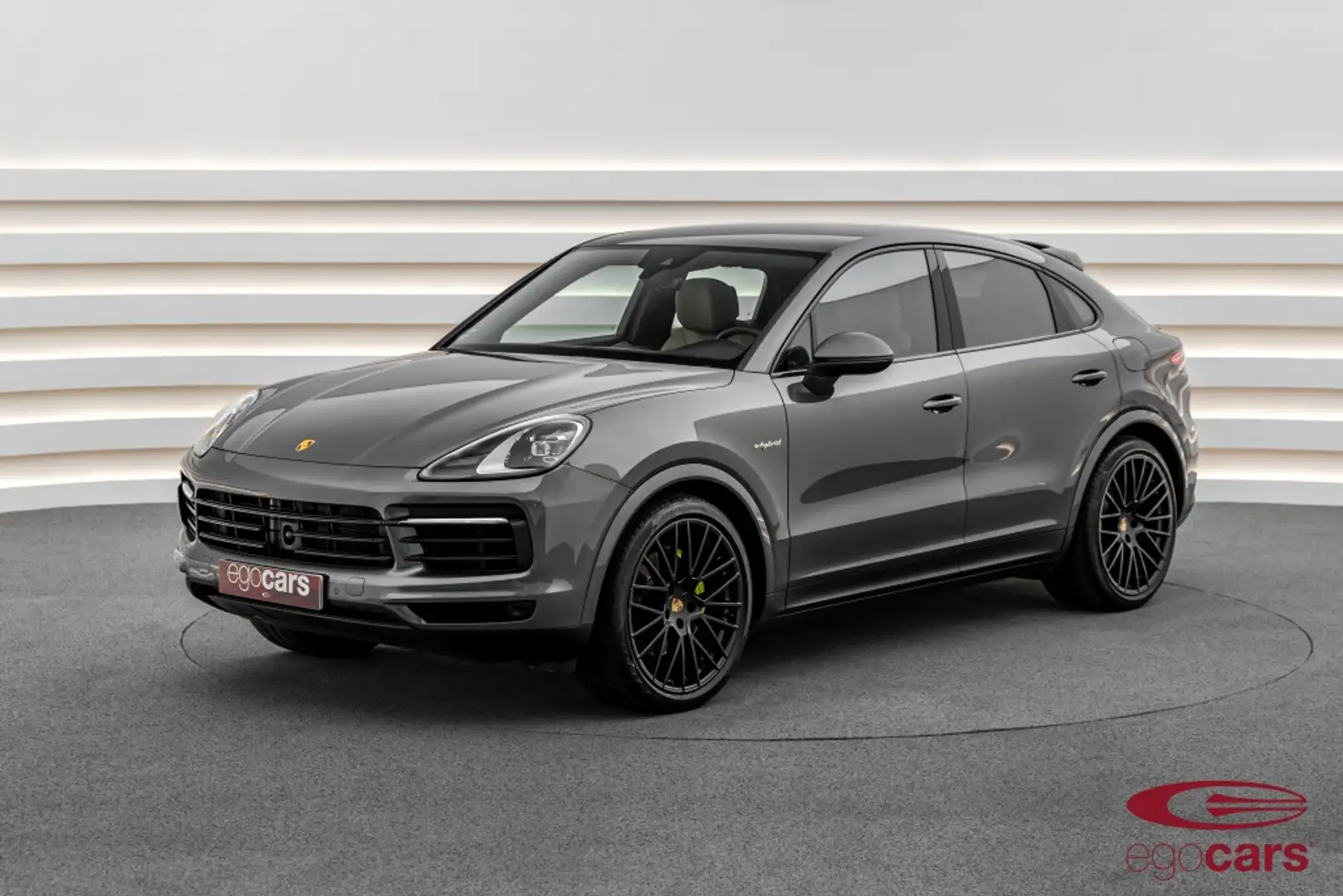 Porsche Cayenne E-Hybrid Coupé Aut. Gris - 2