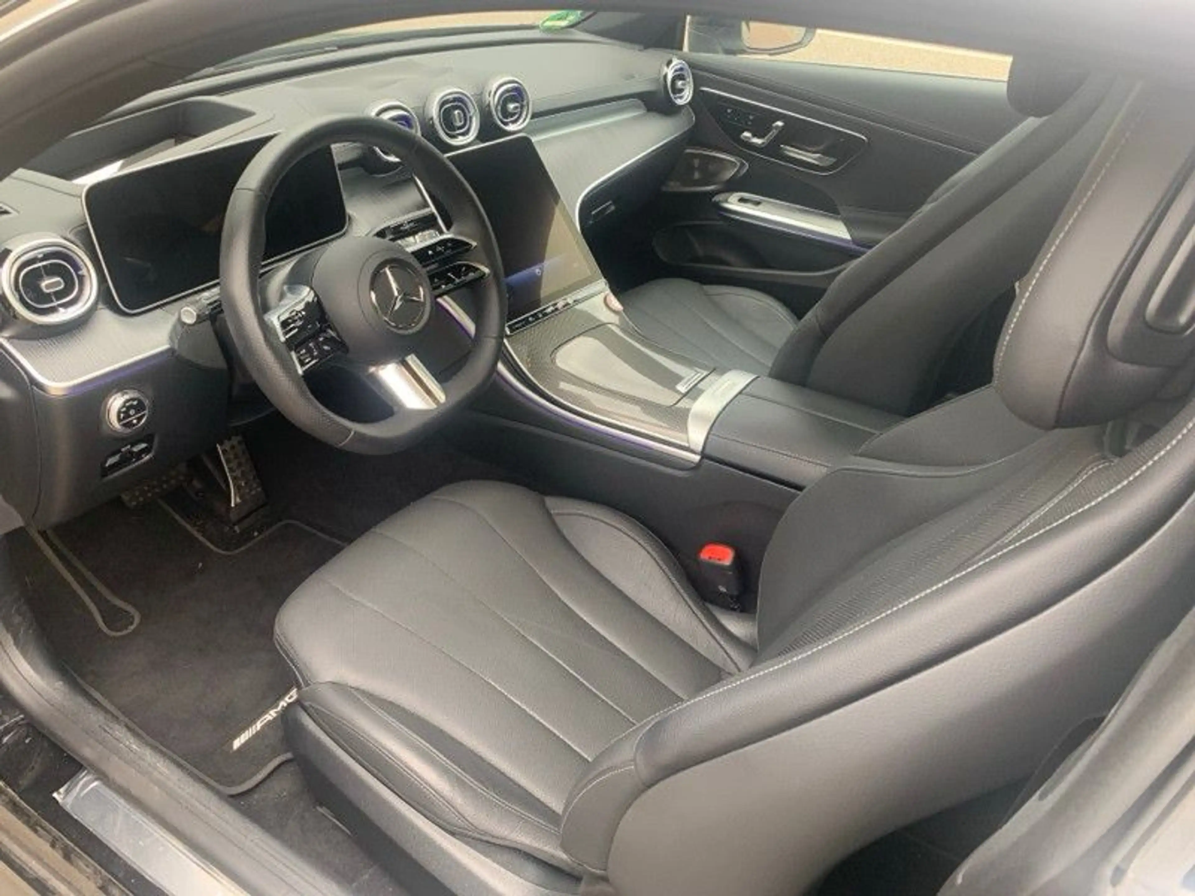 Mercedes-Benz CLE 300 4Matic AMG Line MB-Garantie 2029 — photo 4