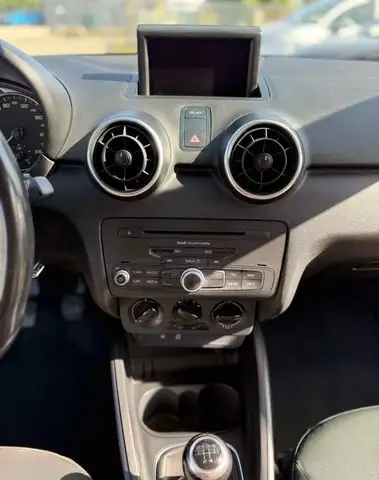 Audi A1 view 9