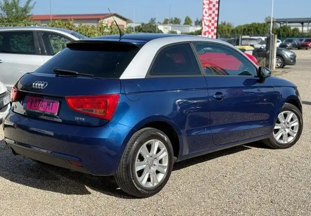 Audi A1 view 4