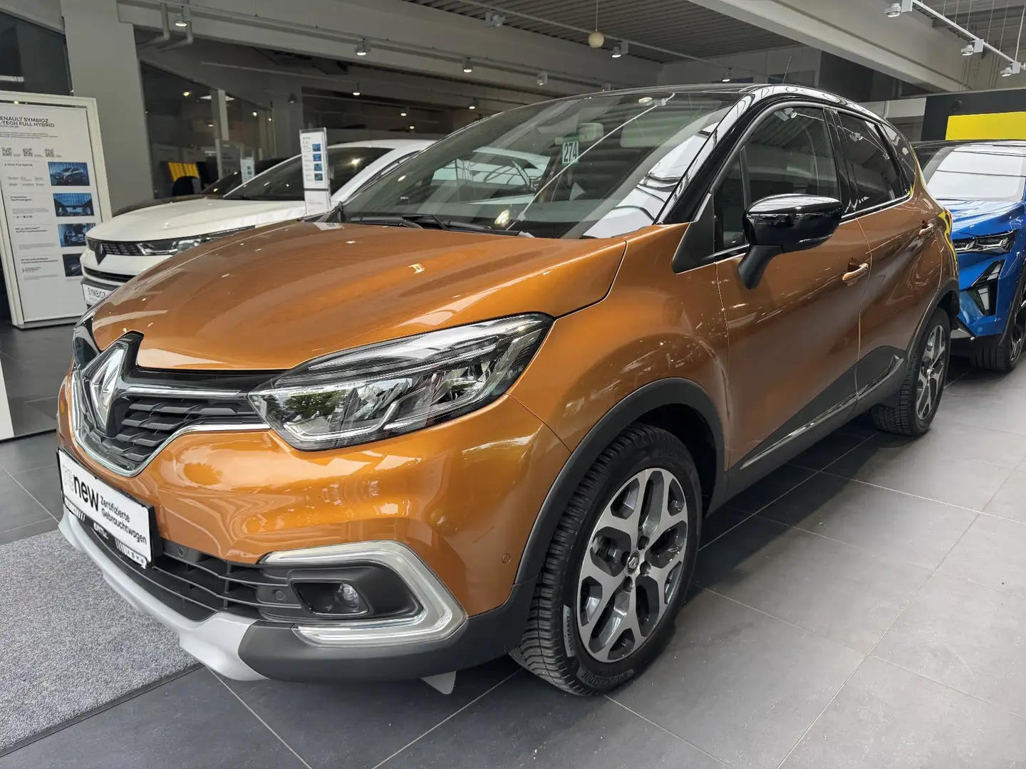 Renault Captur Intens TCe 120 EDC Orange - 1