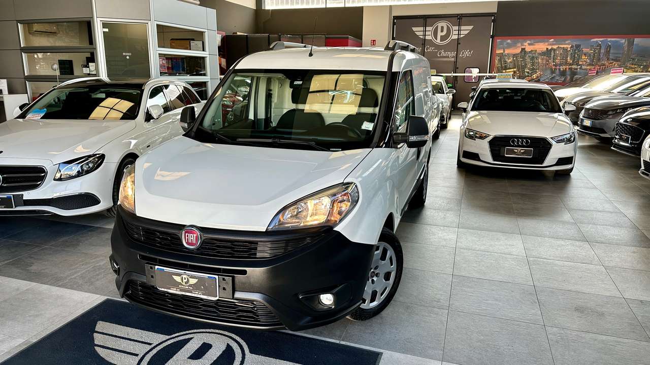 Fiat Doblo Cargo 1.4 TurboJet 16V 120CV 3p Natural Power Van