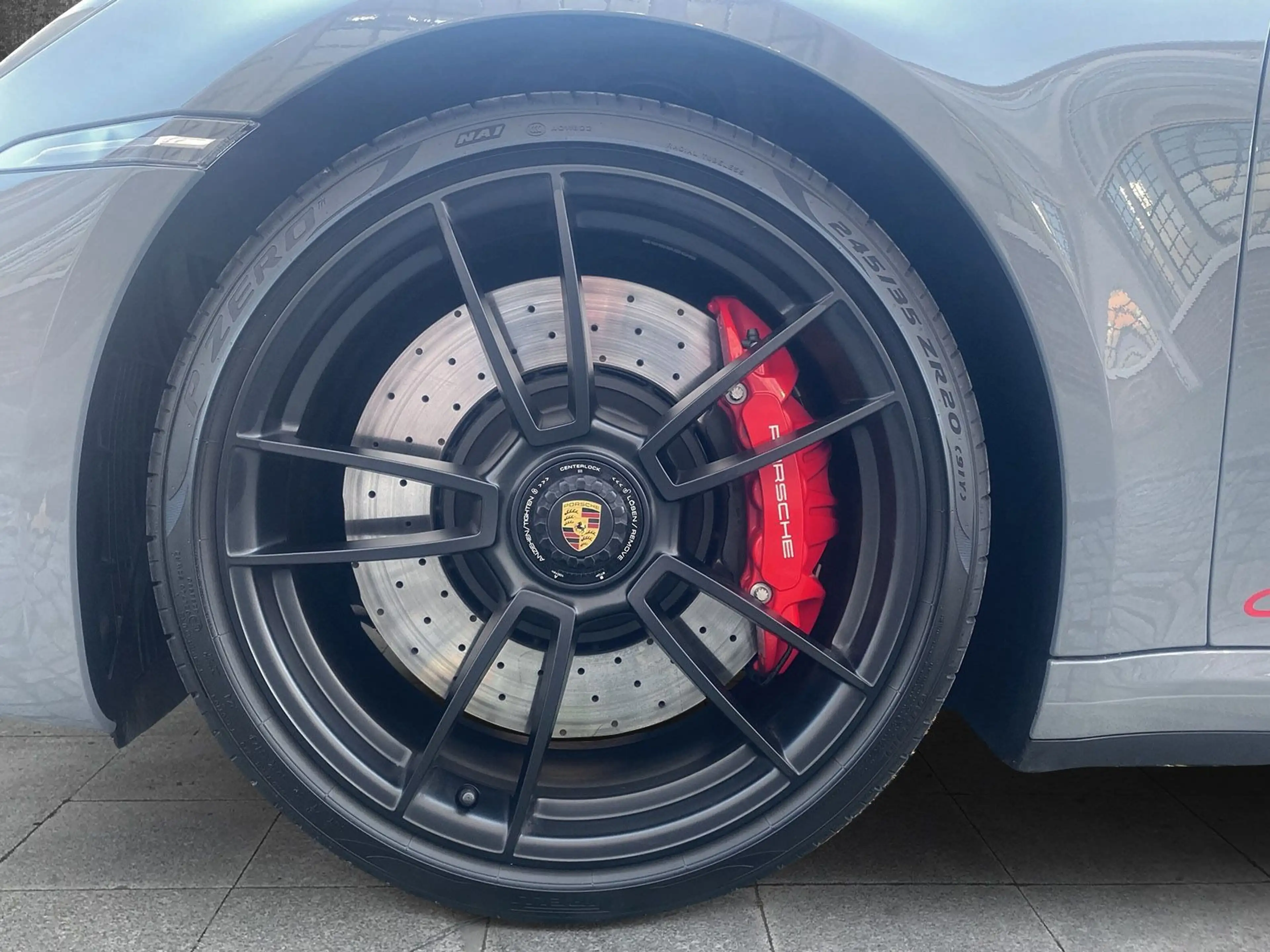 Porsche 992 Carrera GTS / Aerokit / Carbon / LED — photo 6
